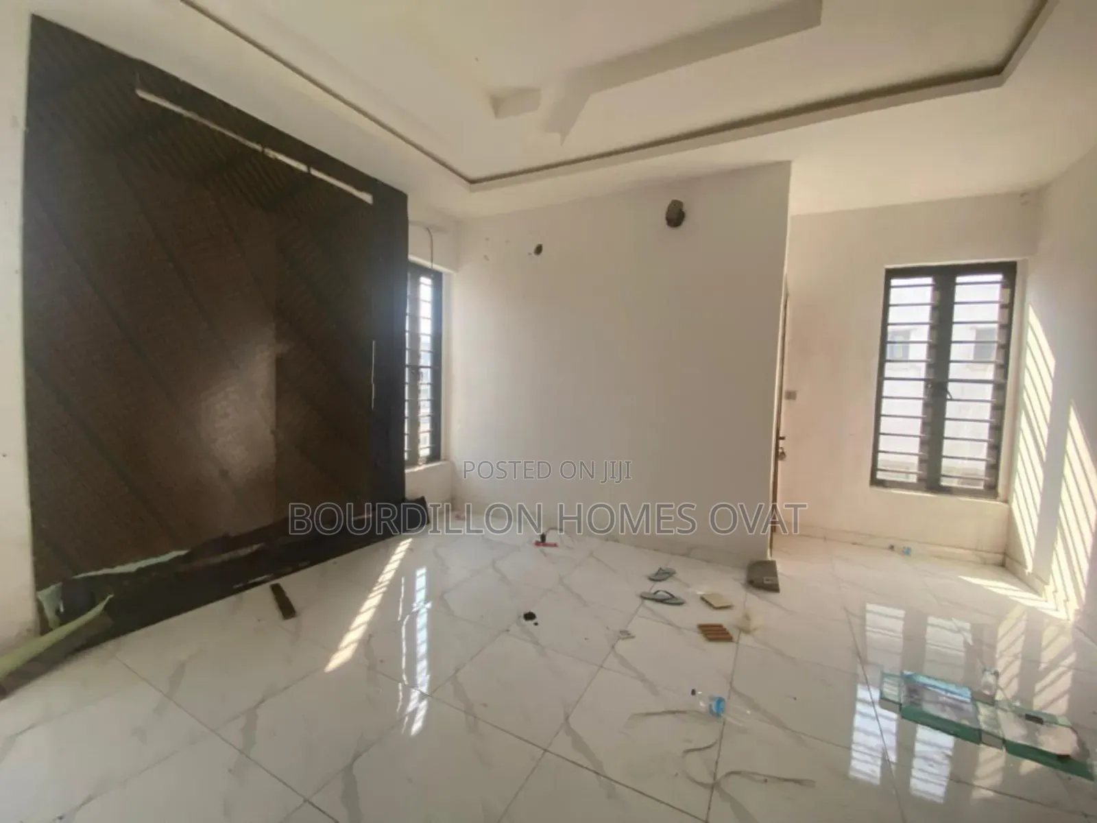 3bdrm Duplex in Ikota Villa Estate for rent