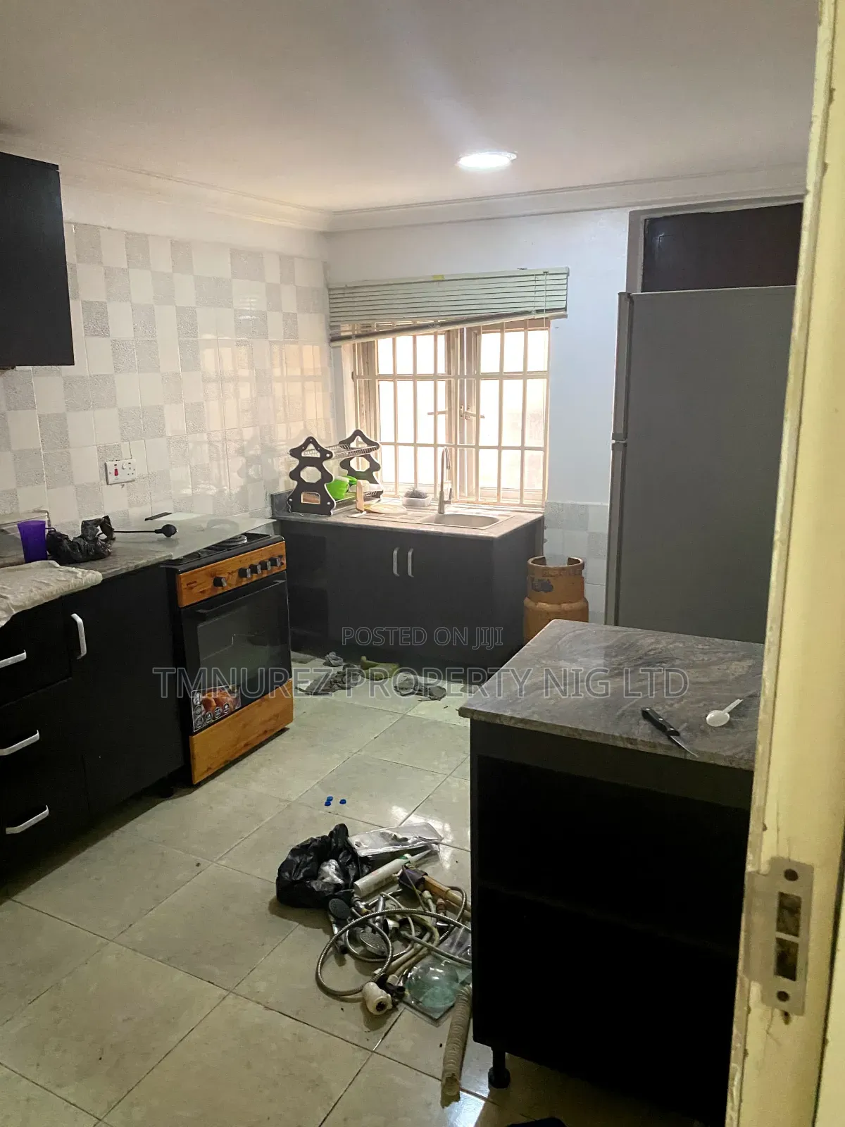 4bdrm Duplex in Chevy View, Chevron for rent