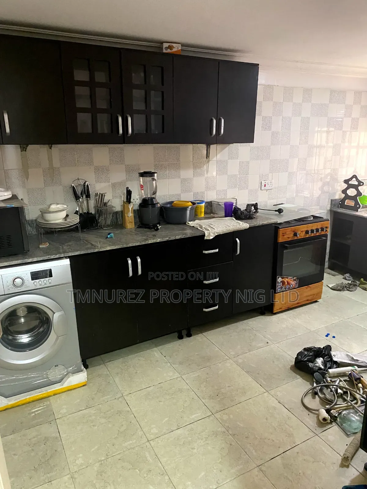 4bdrm Duplex in Chevy View, Chevron for rent
