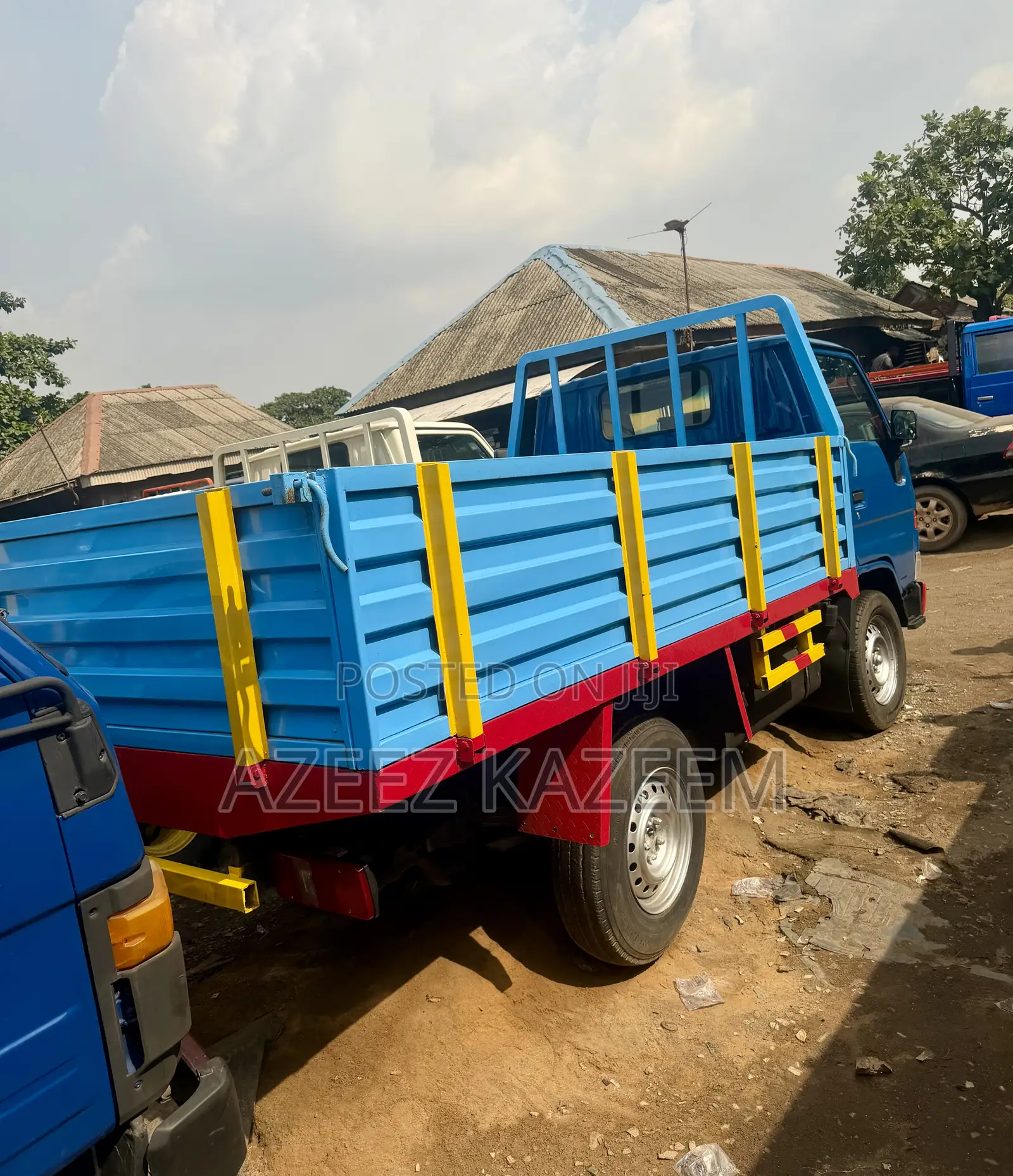 Toyota Dyna 100 Four Wheel, 3y Petrol Engine
