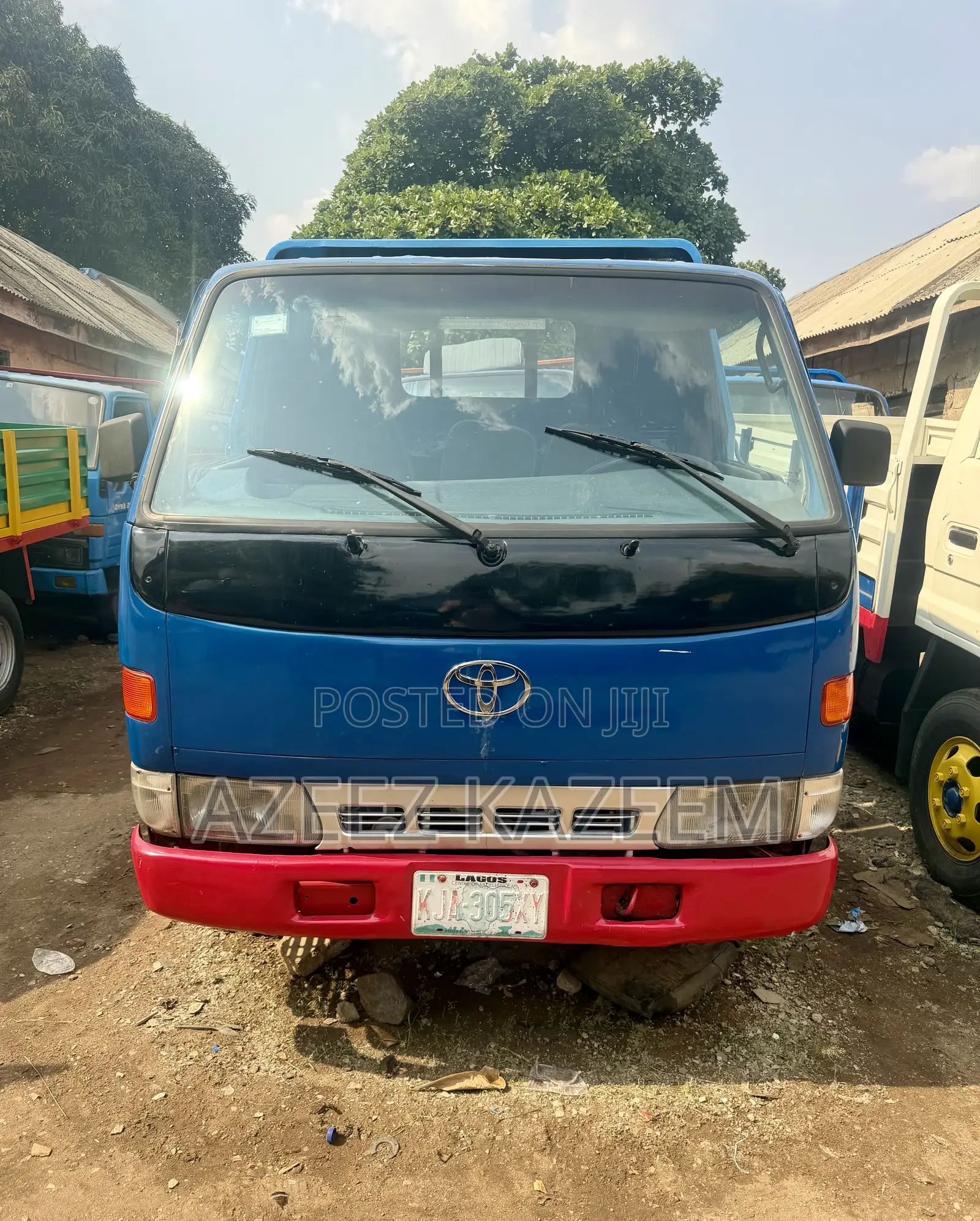 Toyota Dyna 100 Four Wheel, 3y Petrol Engine