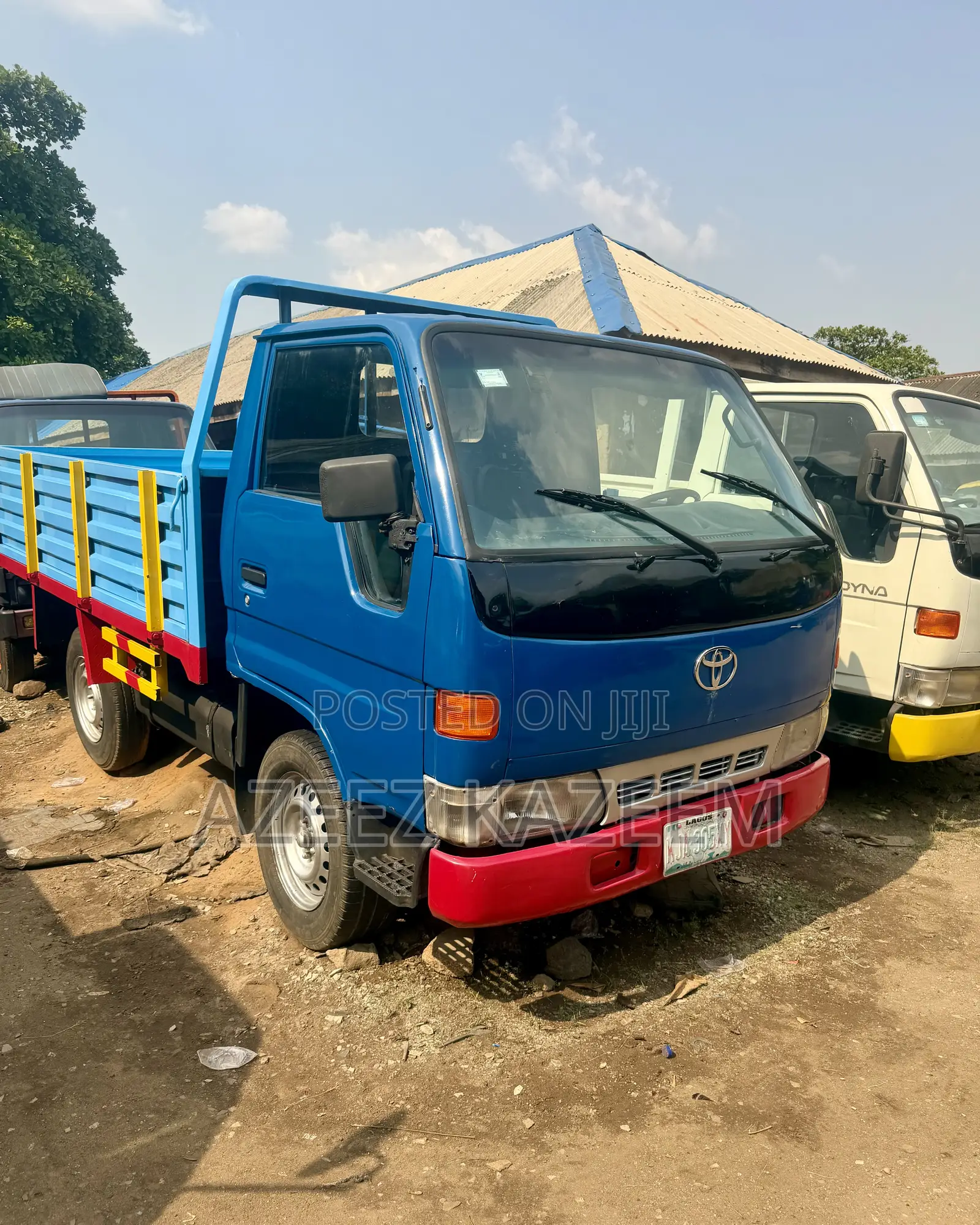 Toyota Dyna 100 Four Wheel, 3y Petrol Engine