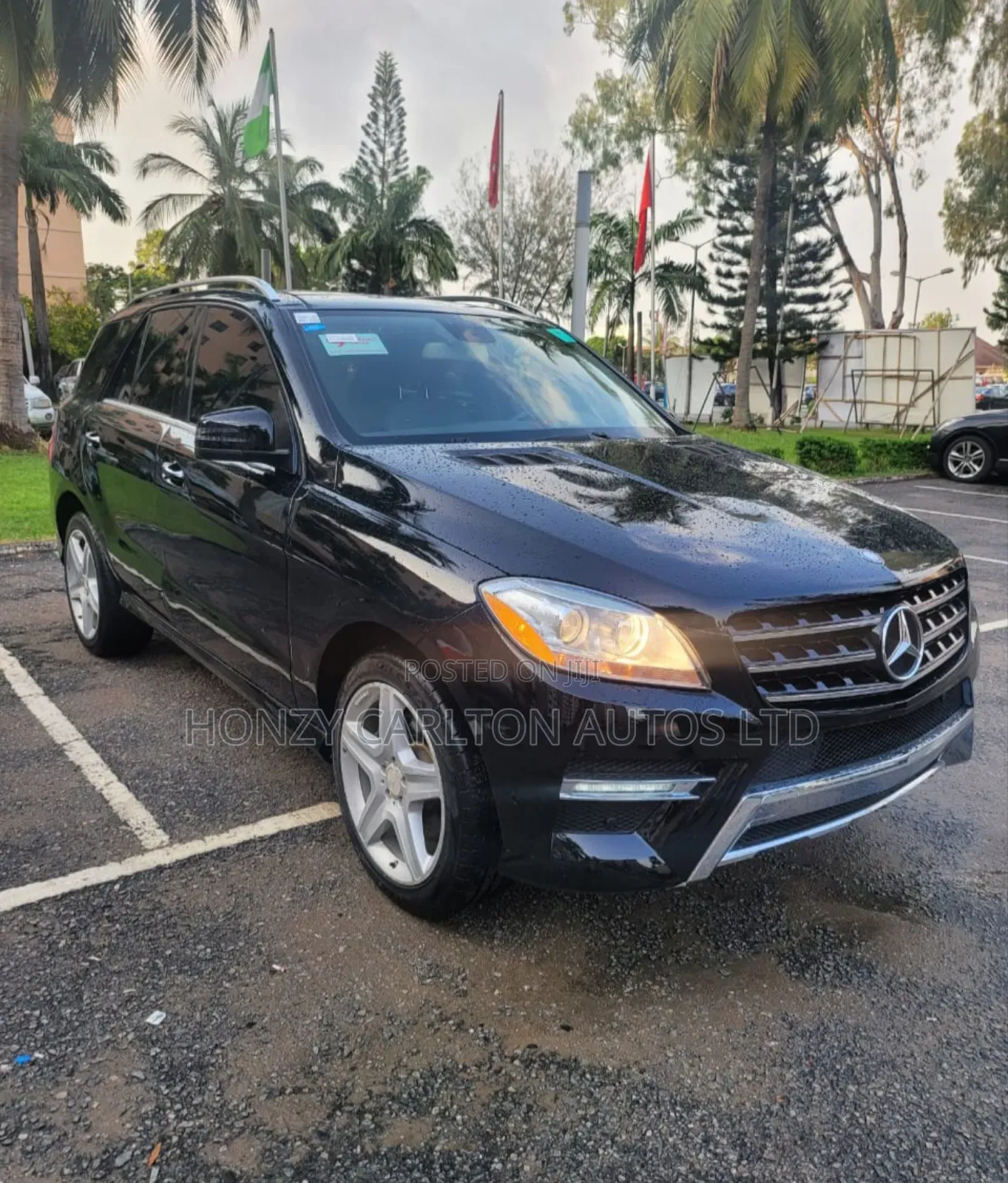 Mercedes-Benz M Class ML350 4MATIC 4dr SUV AWD (3.5L 6cyl 7A) 2014