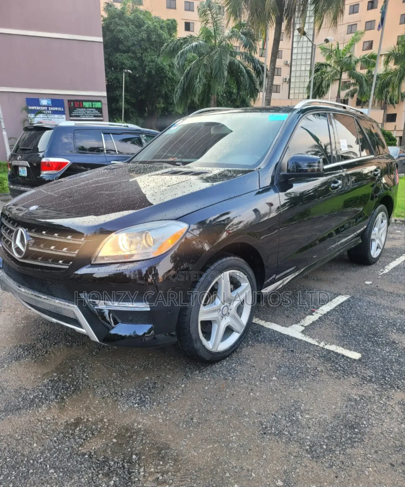 Mercedes-Benz M Class ML350 4MATIC 4dr SUV AWD (3.5L 6cyl 7A) 2014