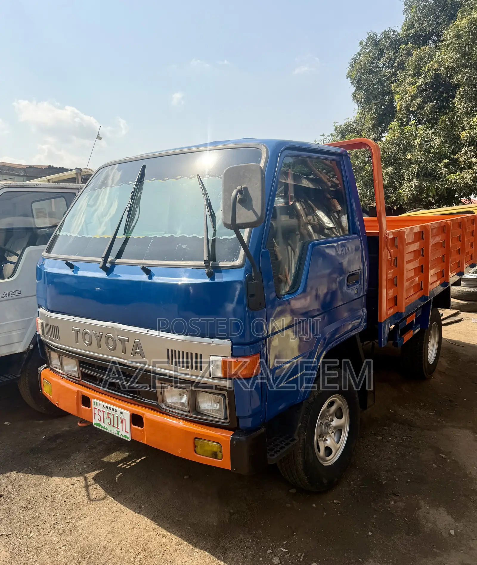 Toyota Dyna 150 Rigid Truck 1998 Model Registered.