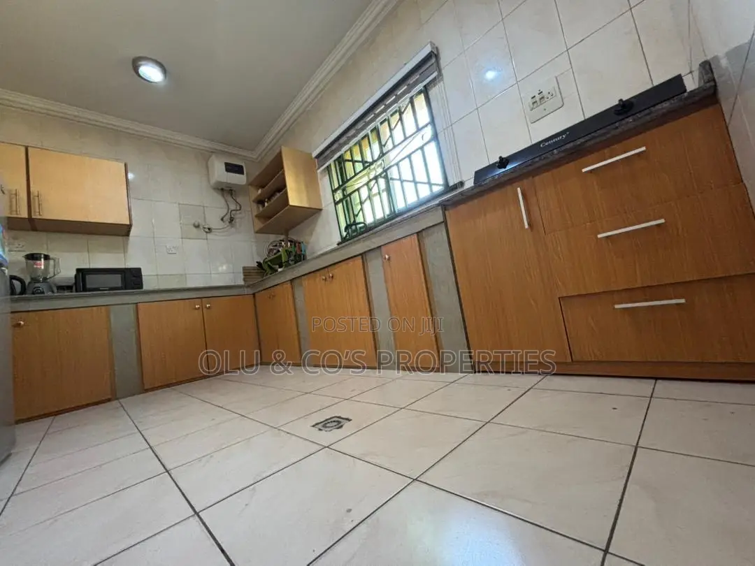 Furnished 1bdrm Block of Flats in Wuse for rent