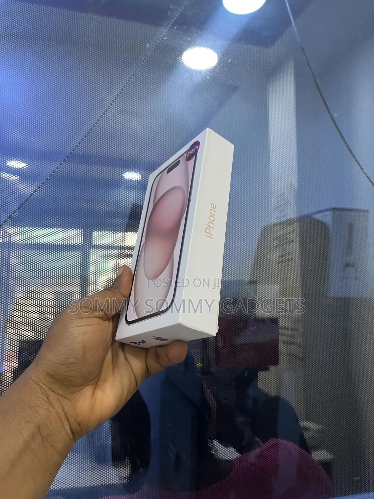 New Apple iPhone 15 256 GB Pink