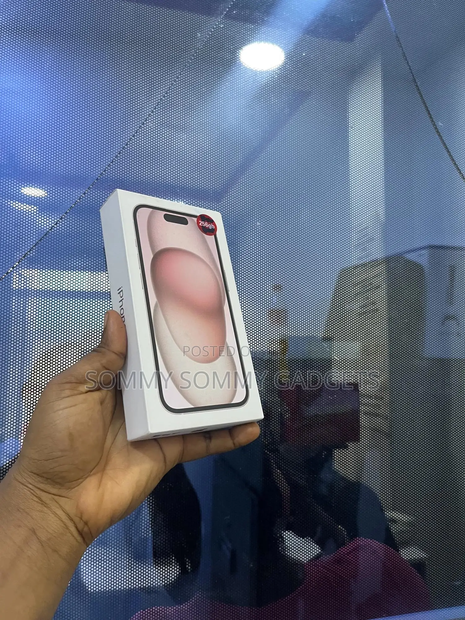 New Apple iPhone 15 256 GB Pink