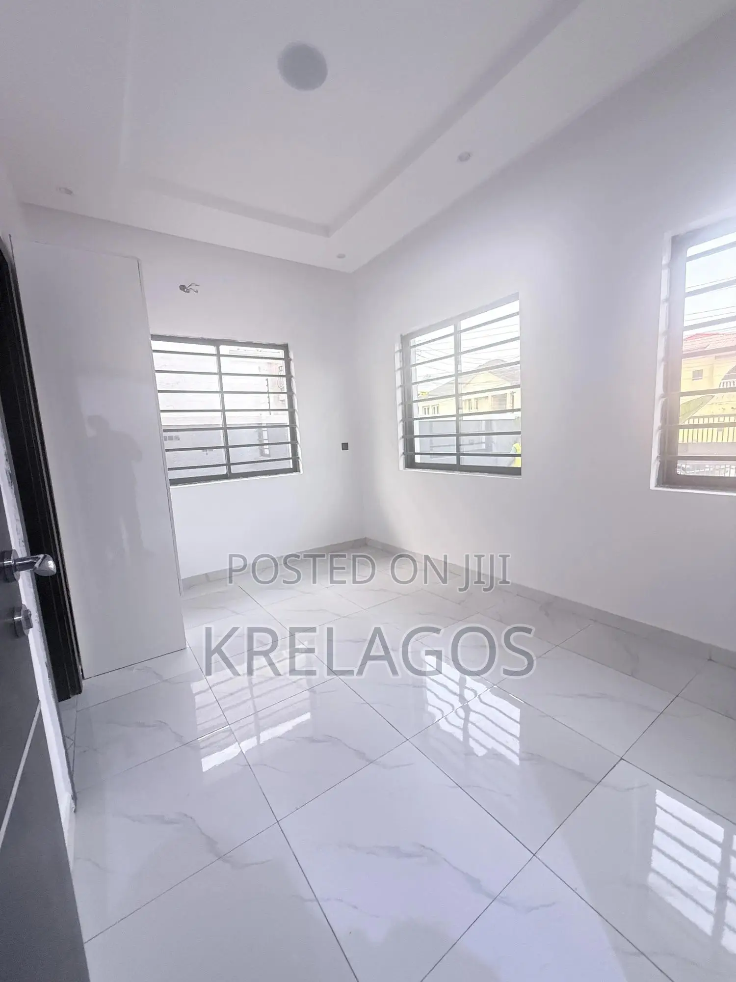 2bdrm Apartment in Lekki for sale