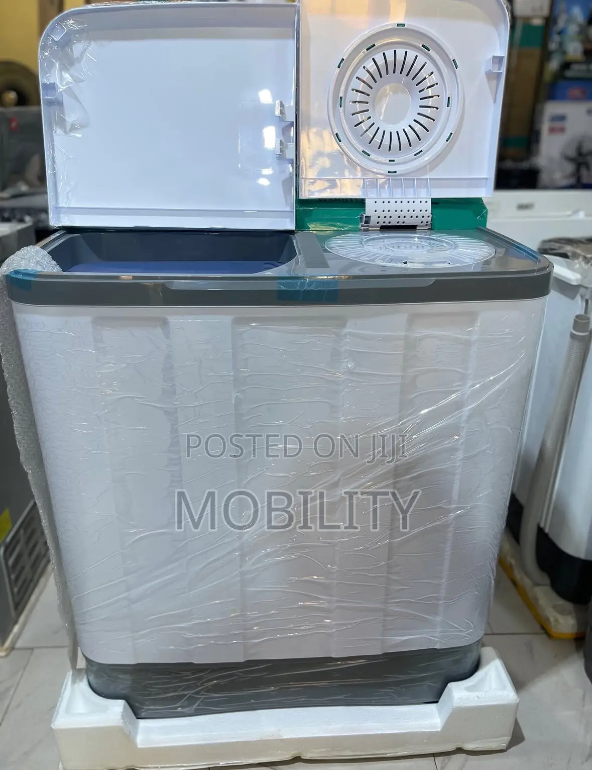 Hisense 11kg Twin Tub Washing Machine With Electric Water Pump
