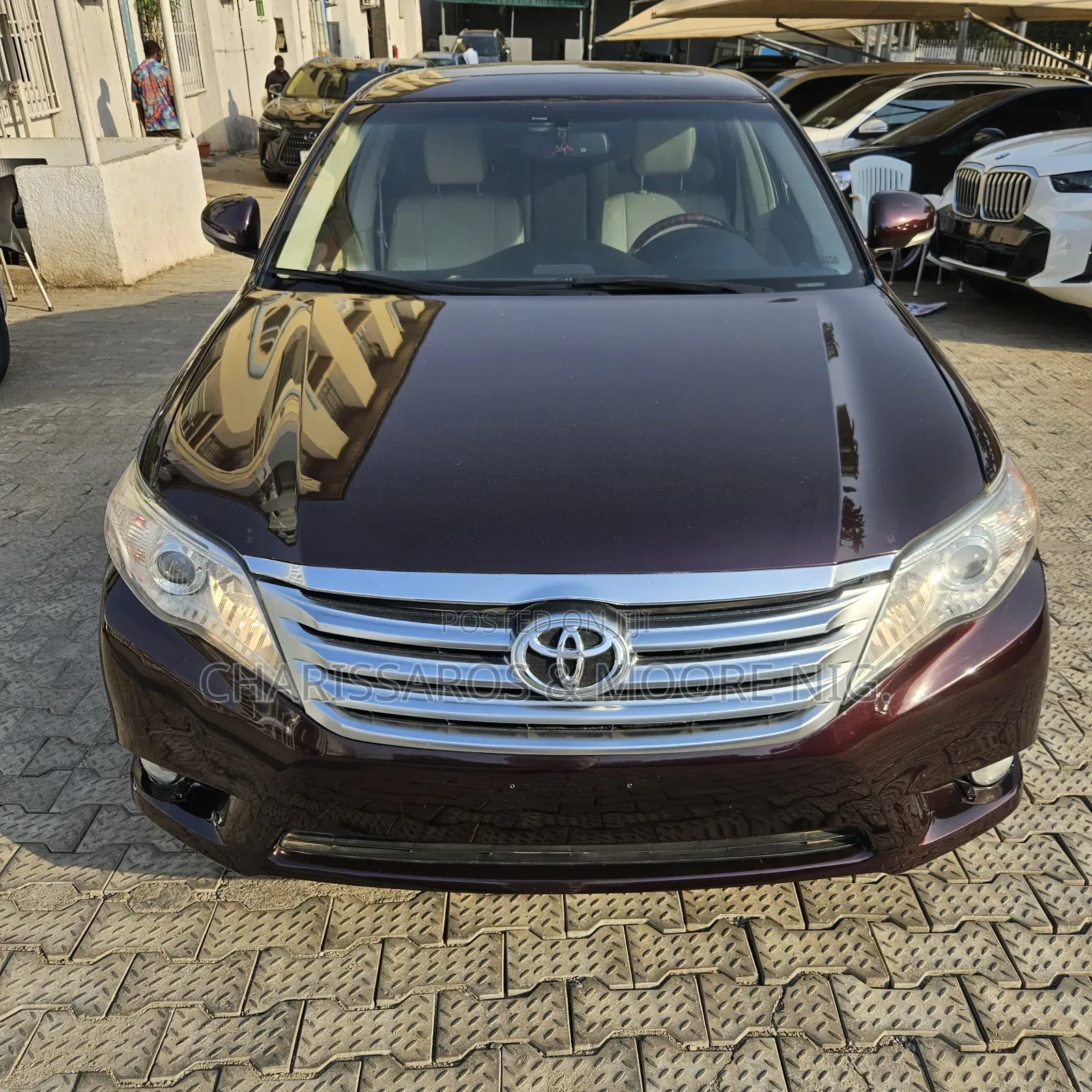 Toyota Avalon Limited Sedan FWD (3.5L 6cyl 6A) 2012 Red
