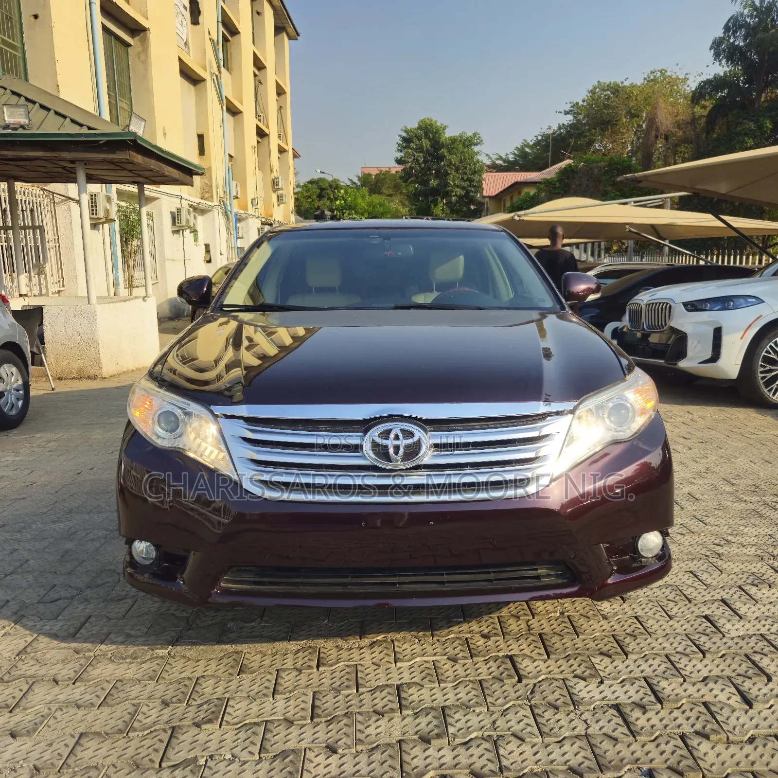Toyota Avalon Limited Sedan FWD (3.5L 6cyl 6A) 2012 Red