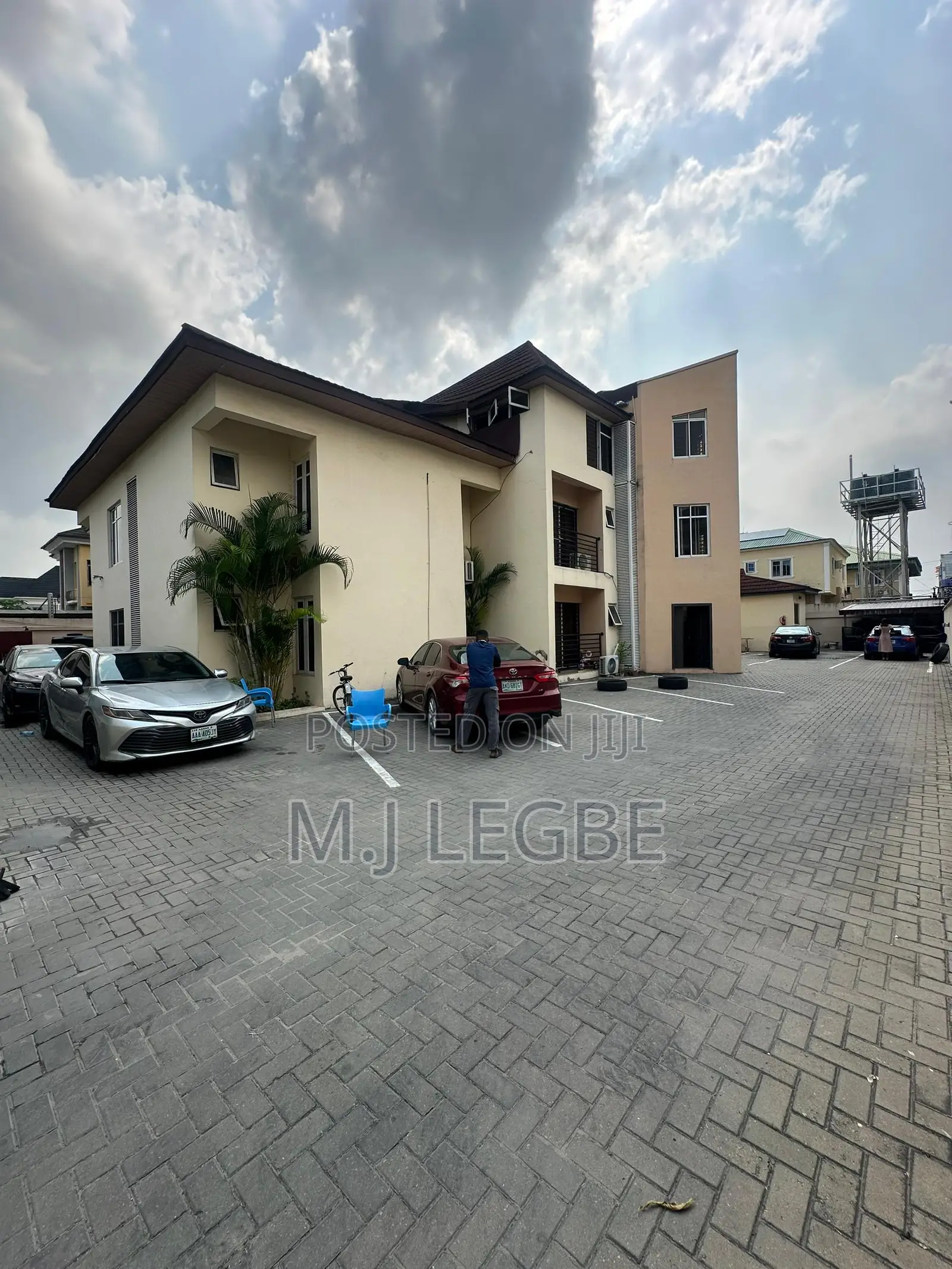 1bdrm Apartment in Phase 1, Lekki for rent