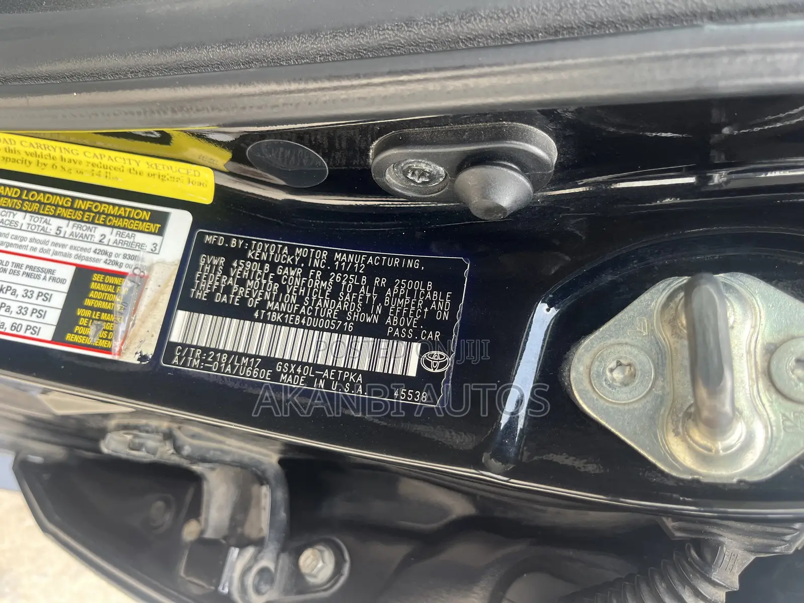 Toyota Avalon Limited Sedan FWD (3.5L 6cyl 6A) 2013 Black