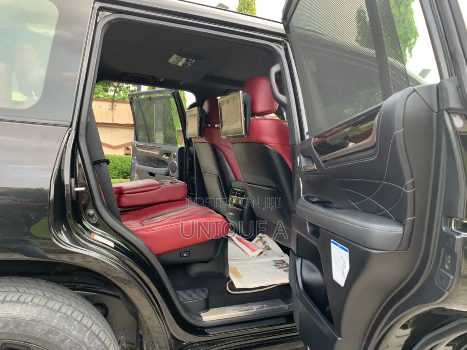 Lexus LX 570 AWD 2020 Black