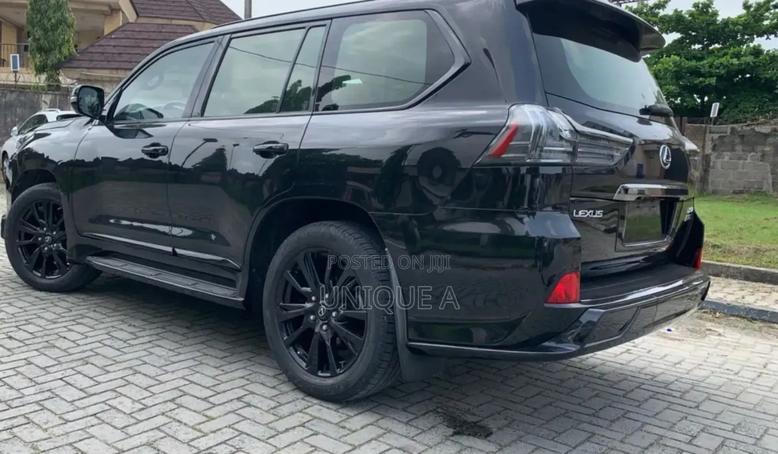 Lexus LX 570 AWD 2020 Black