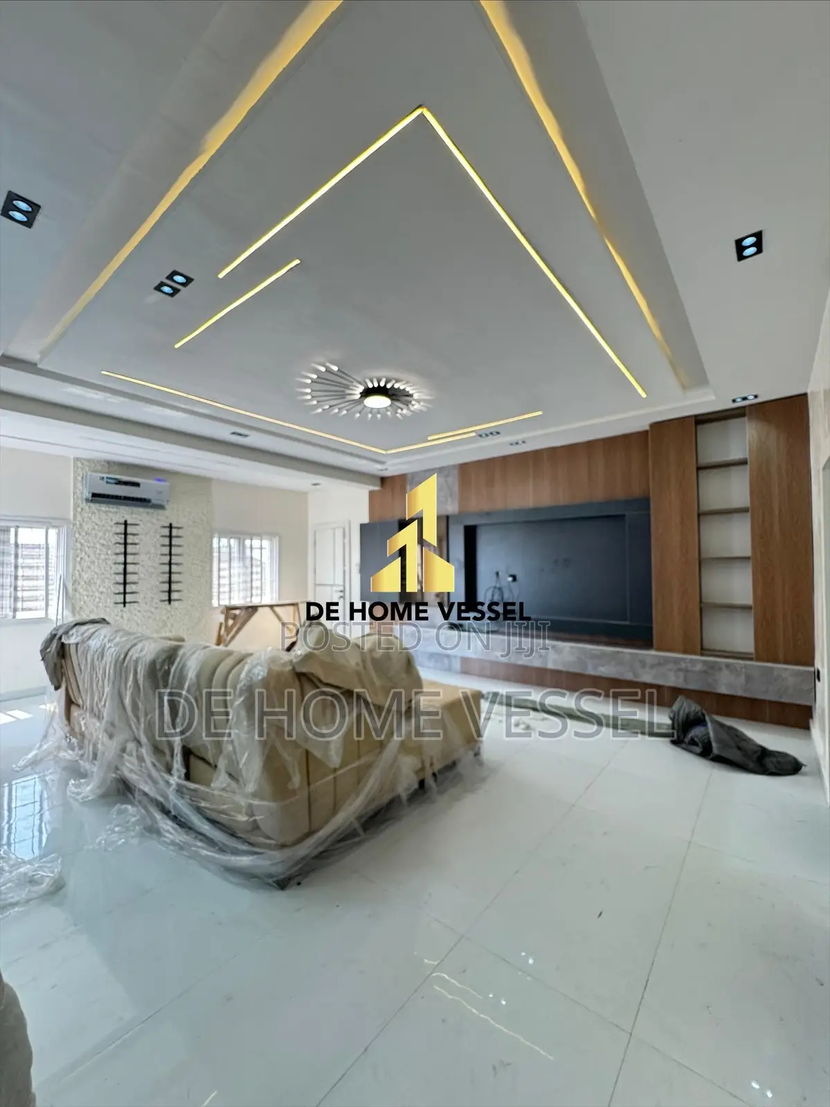 2bdrm Apartment in Lekki Phase 1 for sale