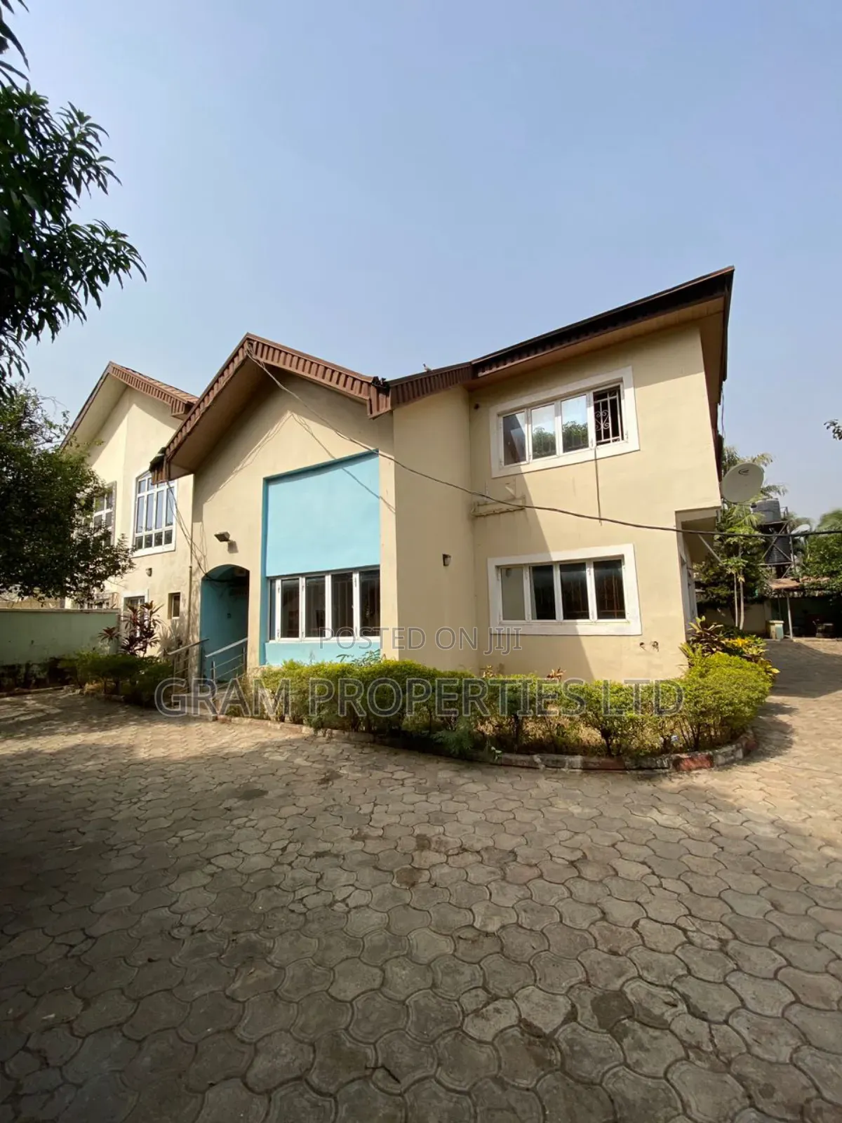 5bdrm Duplex in Judges Quarters, Gwarinpa for sale
