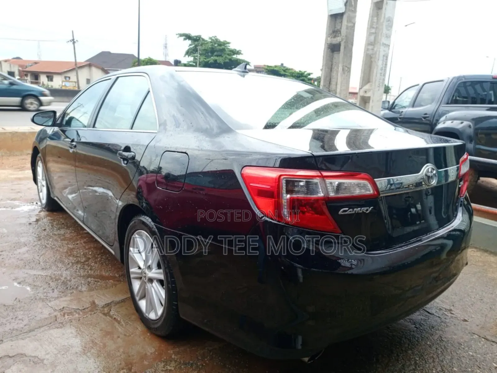 Toyota Camry XLE V6 4dr Sedan (3.5L 6cyl 6A) 2012 Black