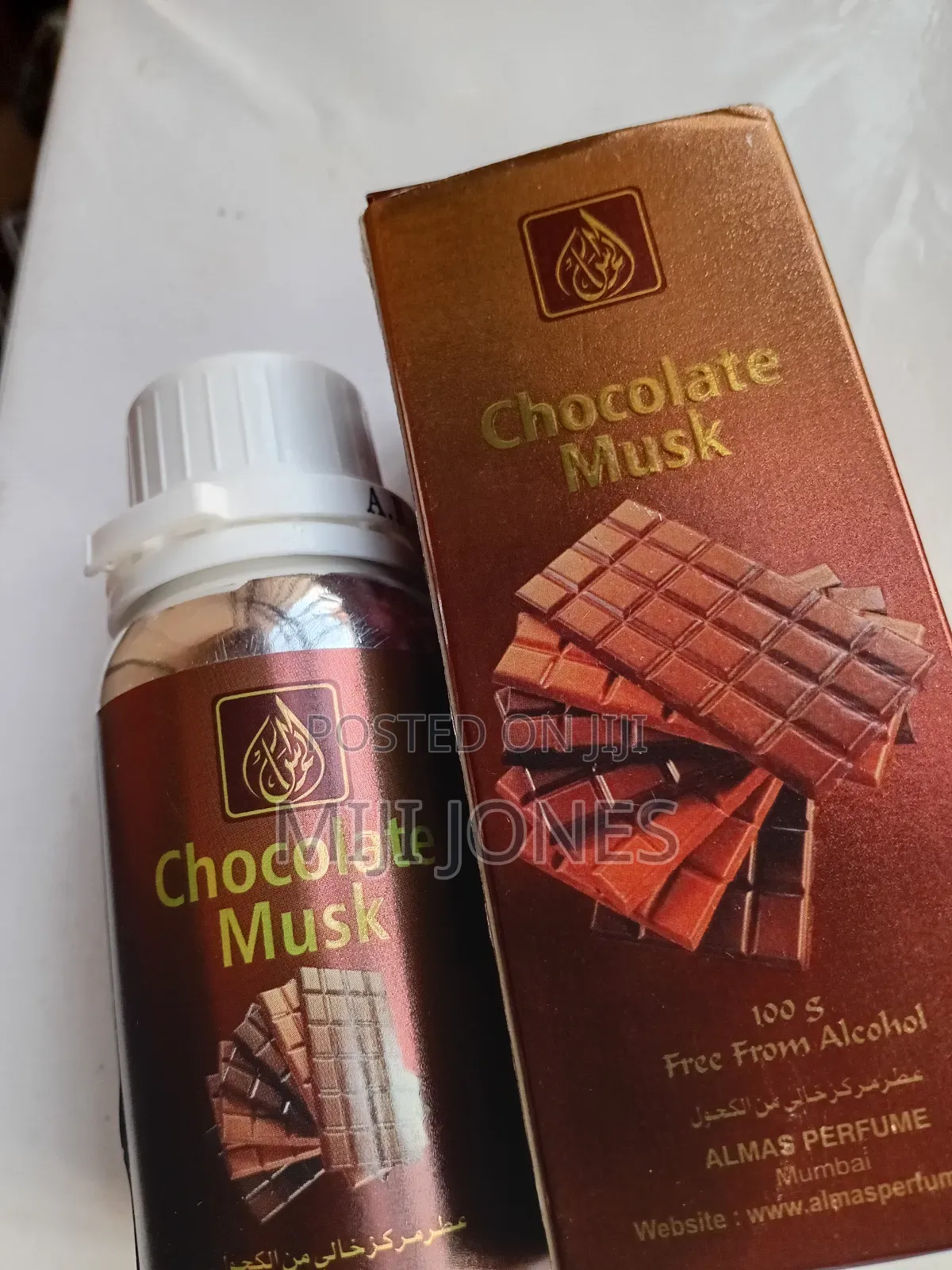 *Chocolate Musk — Silky‐Scent Oil That Lings 2 Hours On Fabric*