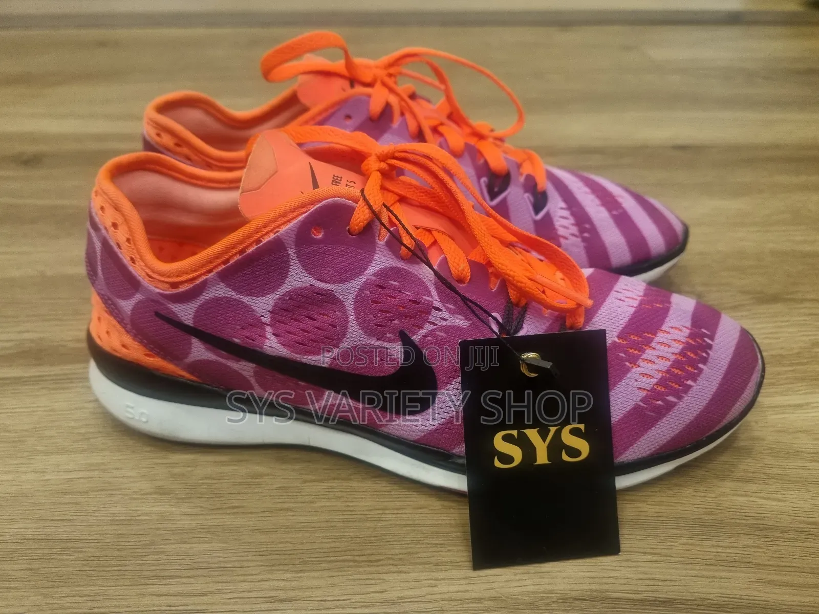 Nike Free 5.0 Sneakers