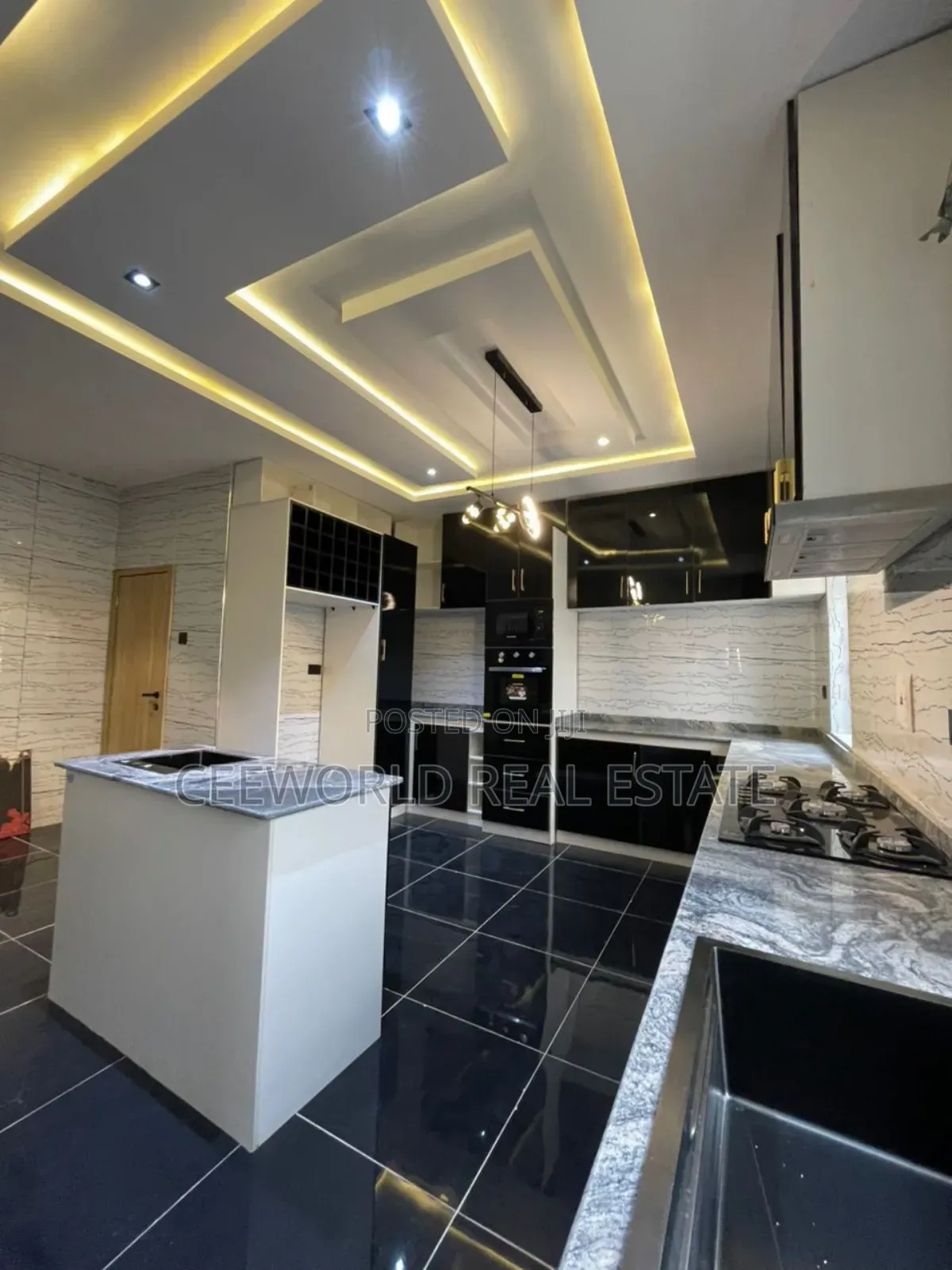 4bdrm Duplex in Akoto Estate, Akala Express for sale