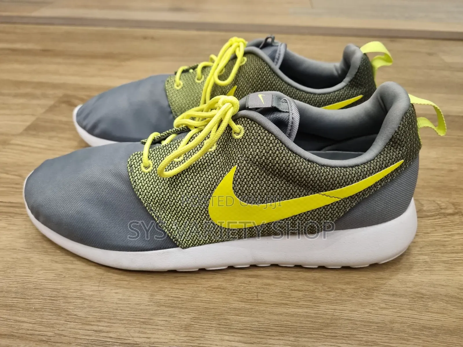 Original Nike Men's Sneakers Lemon Gray
