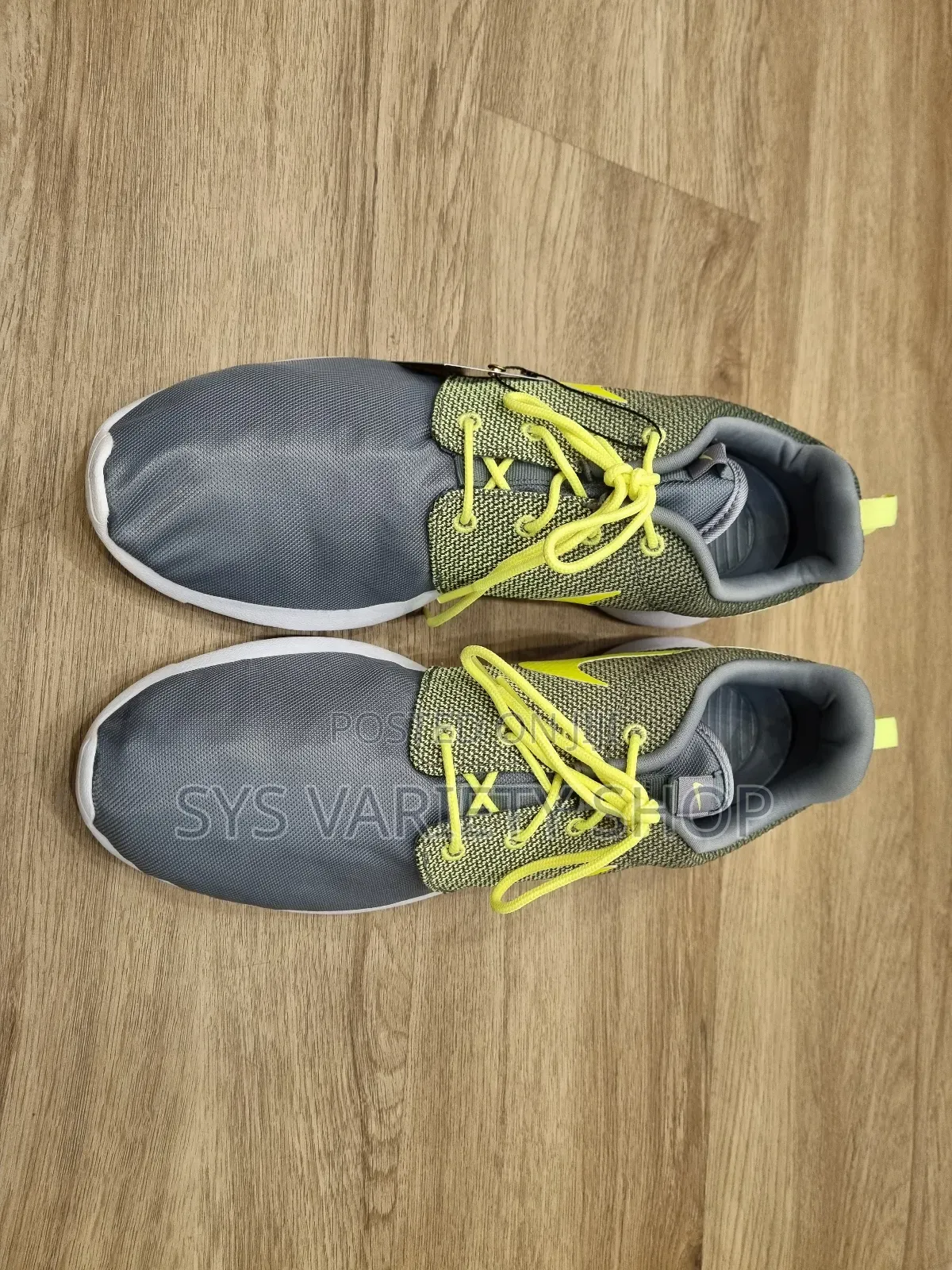 Original Nike Men's Sneakers Lemon Gray