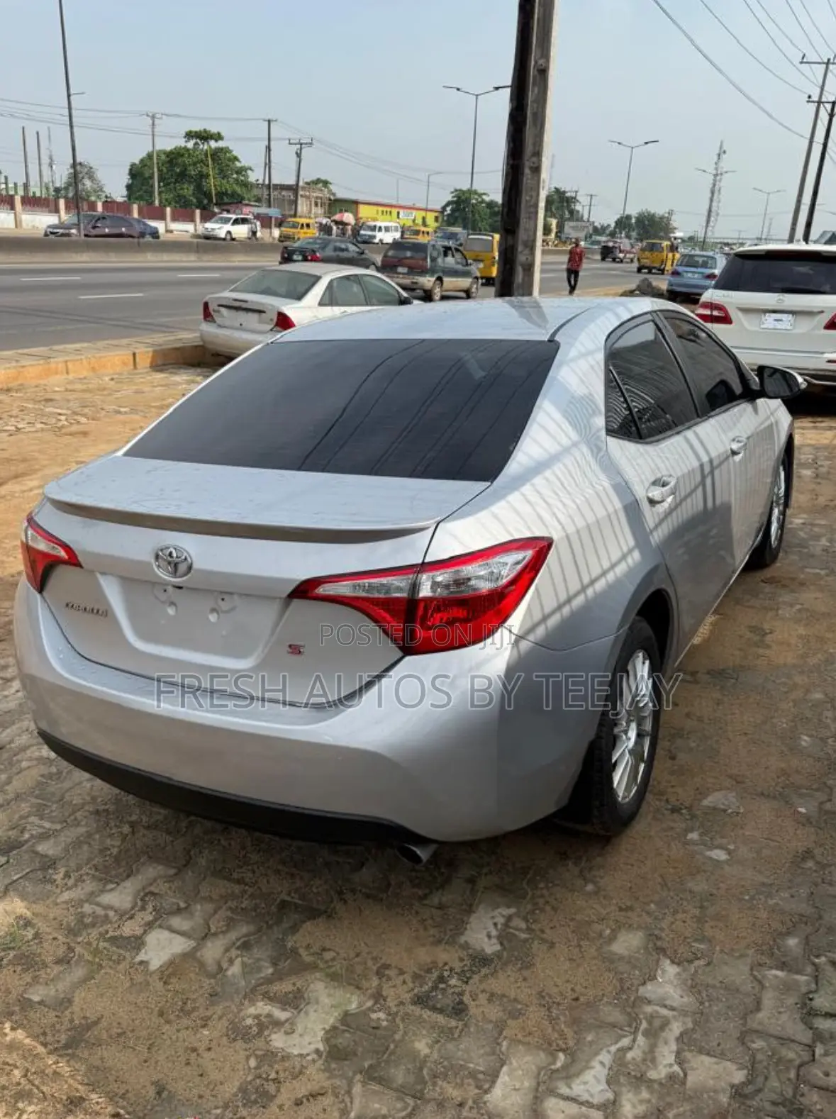 Toyota Corolla S 4dr Sedan (1.8L 4cyl CVT) 2016 Silver