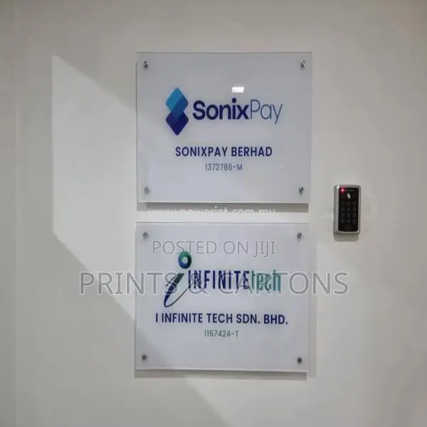 Acrylic Sign Board Printing