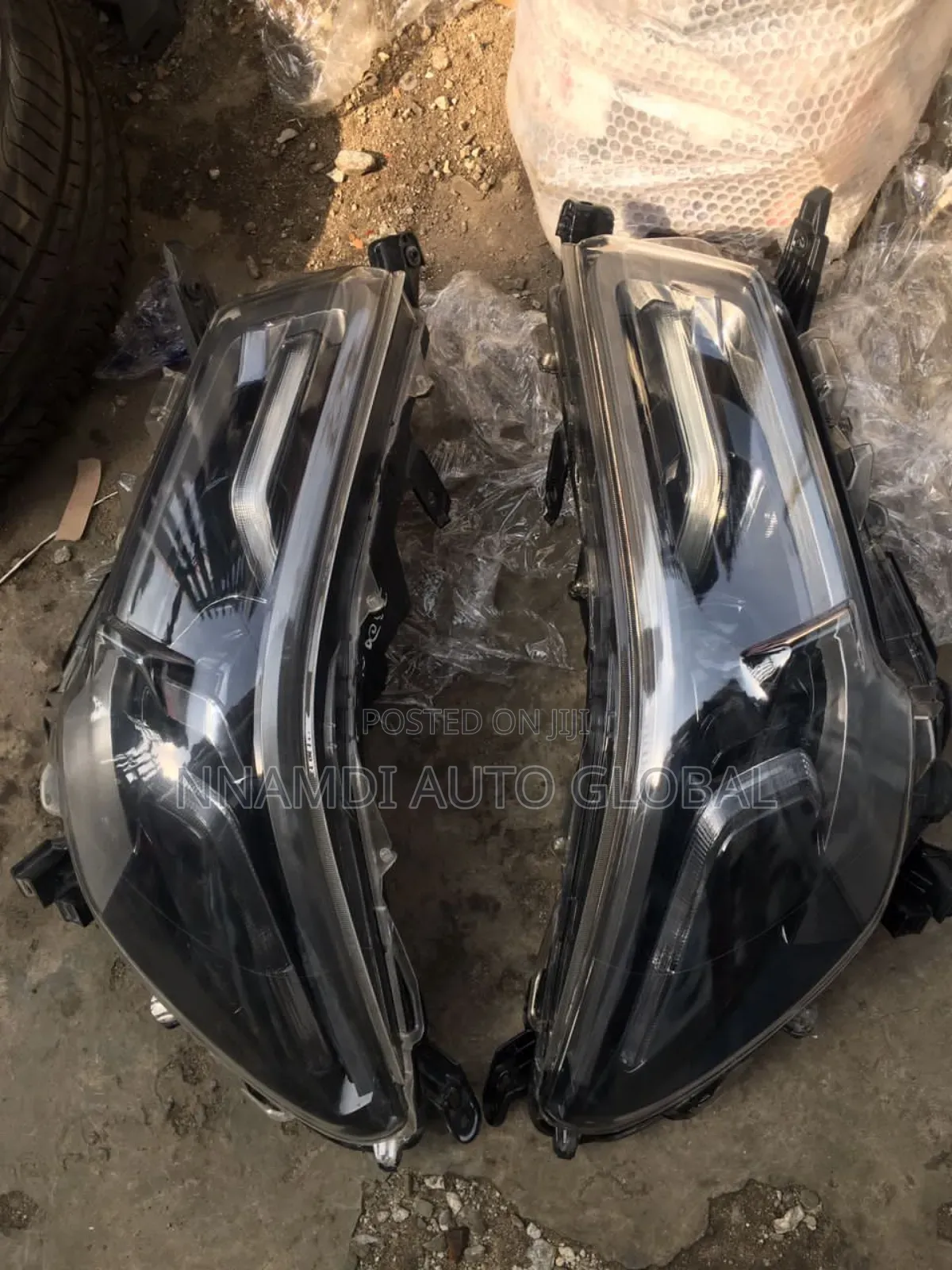 Toyota Hilux 2020 Headlamp Set