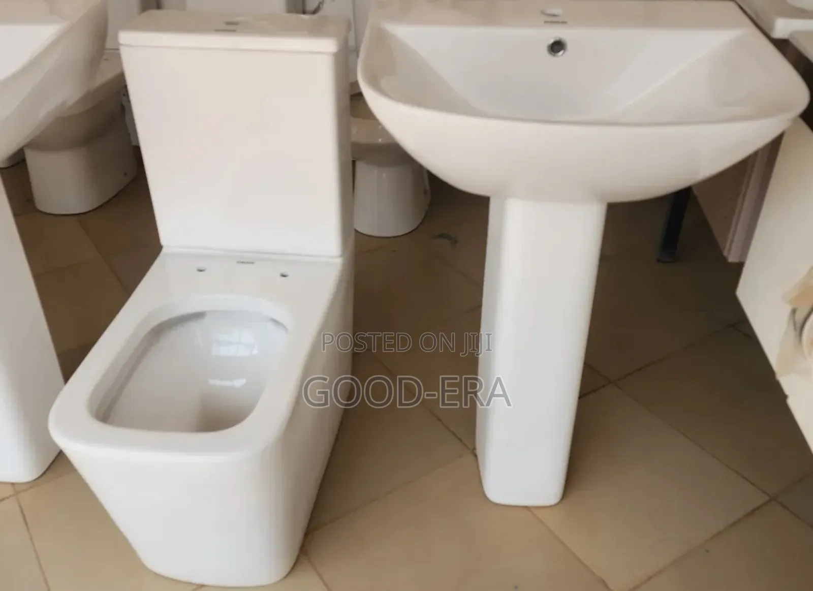 Executive Hwani Wc