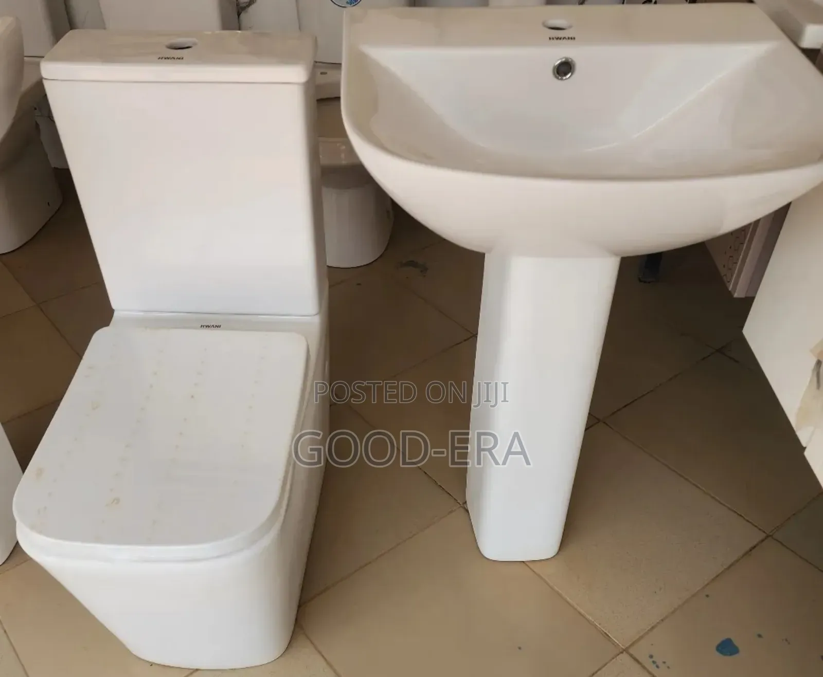 Executive Hwani Wc
