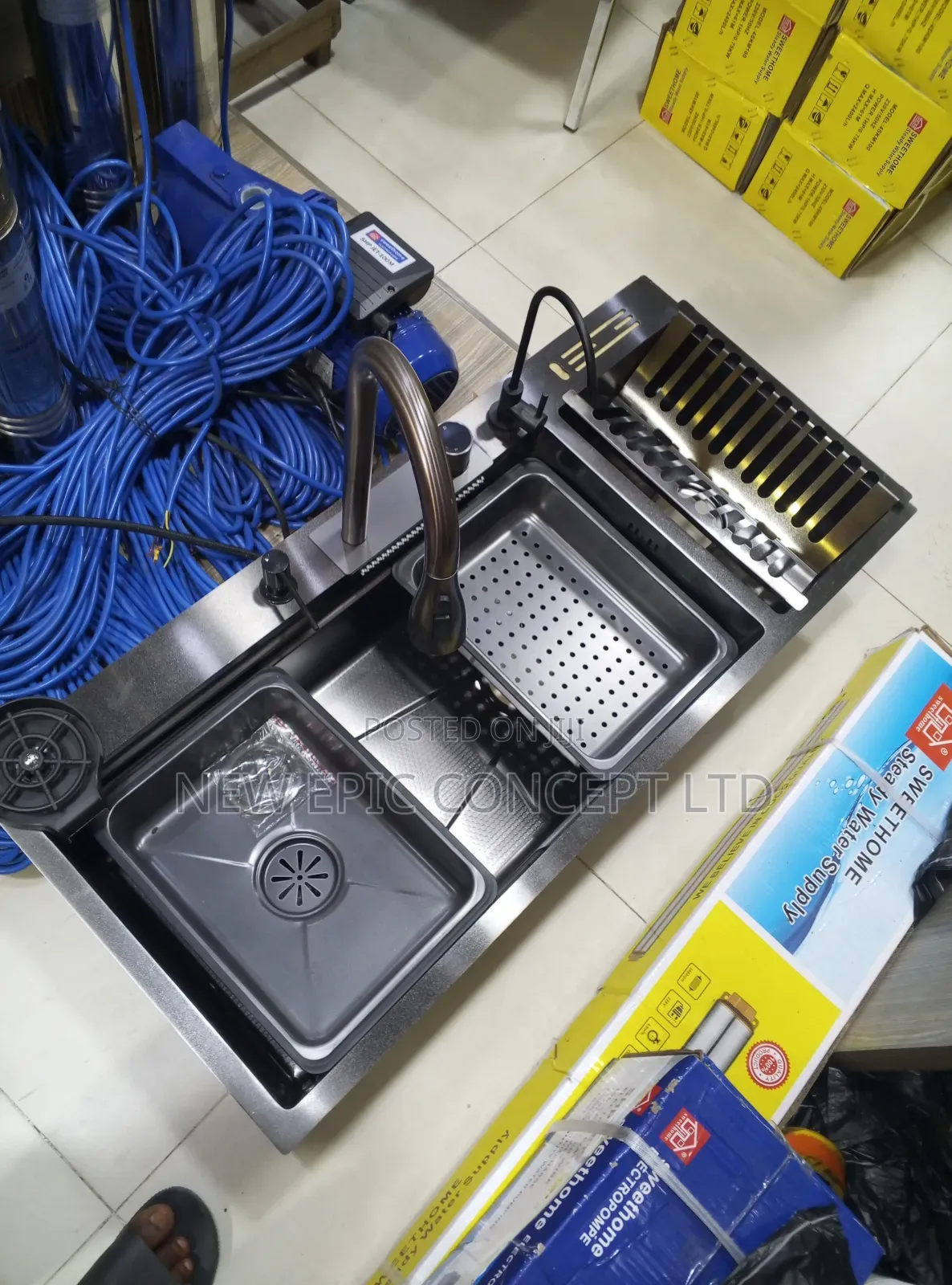 Special Kitchen Sink With Tap And Plant Rack With Cup Wash