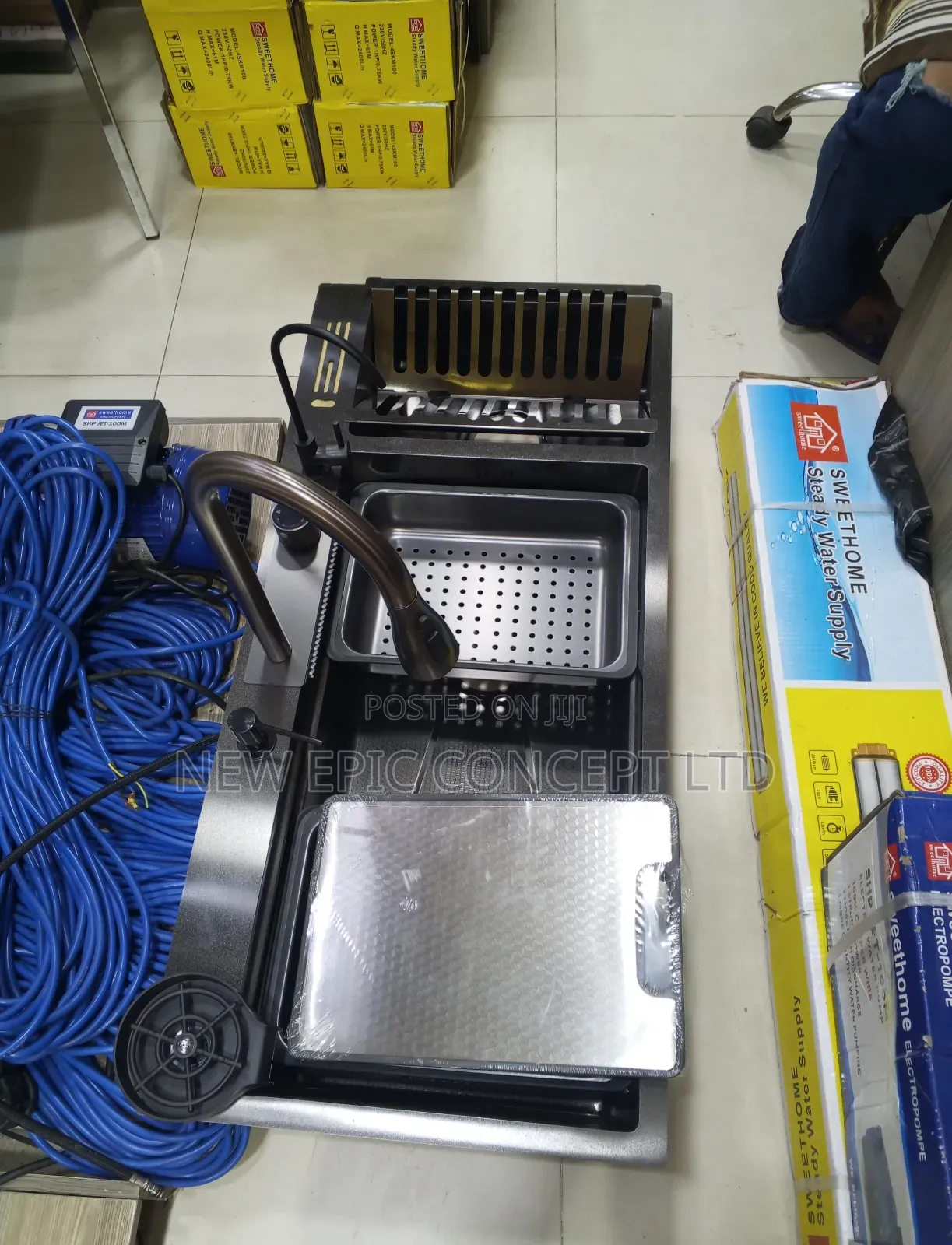 Special Kitchen Sink With Tap And Plant Rack With Cup Wash