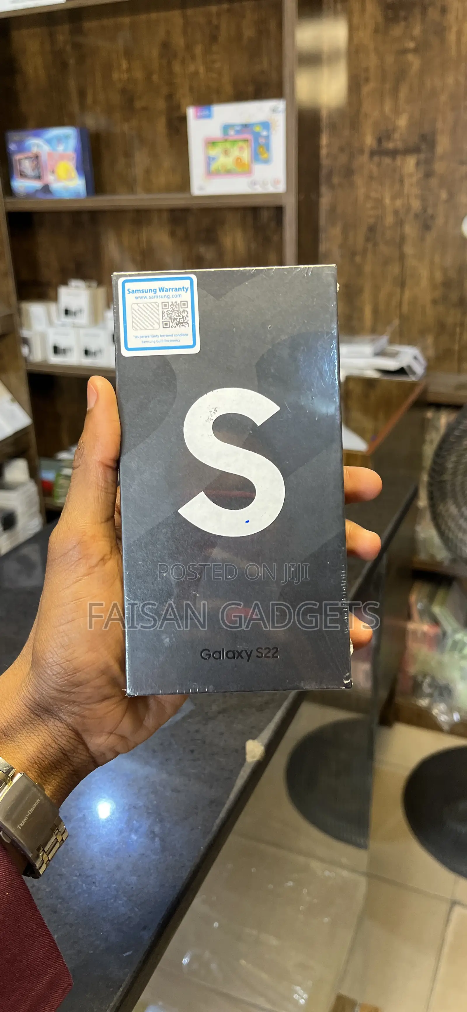 New Samsung Galaxy S22 5G 256 GB White