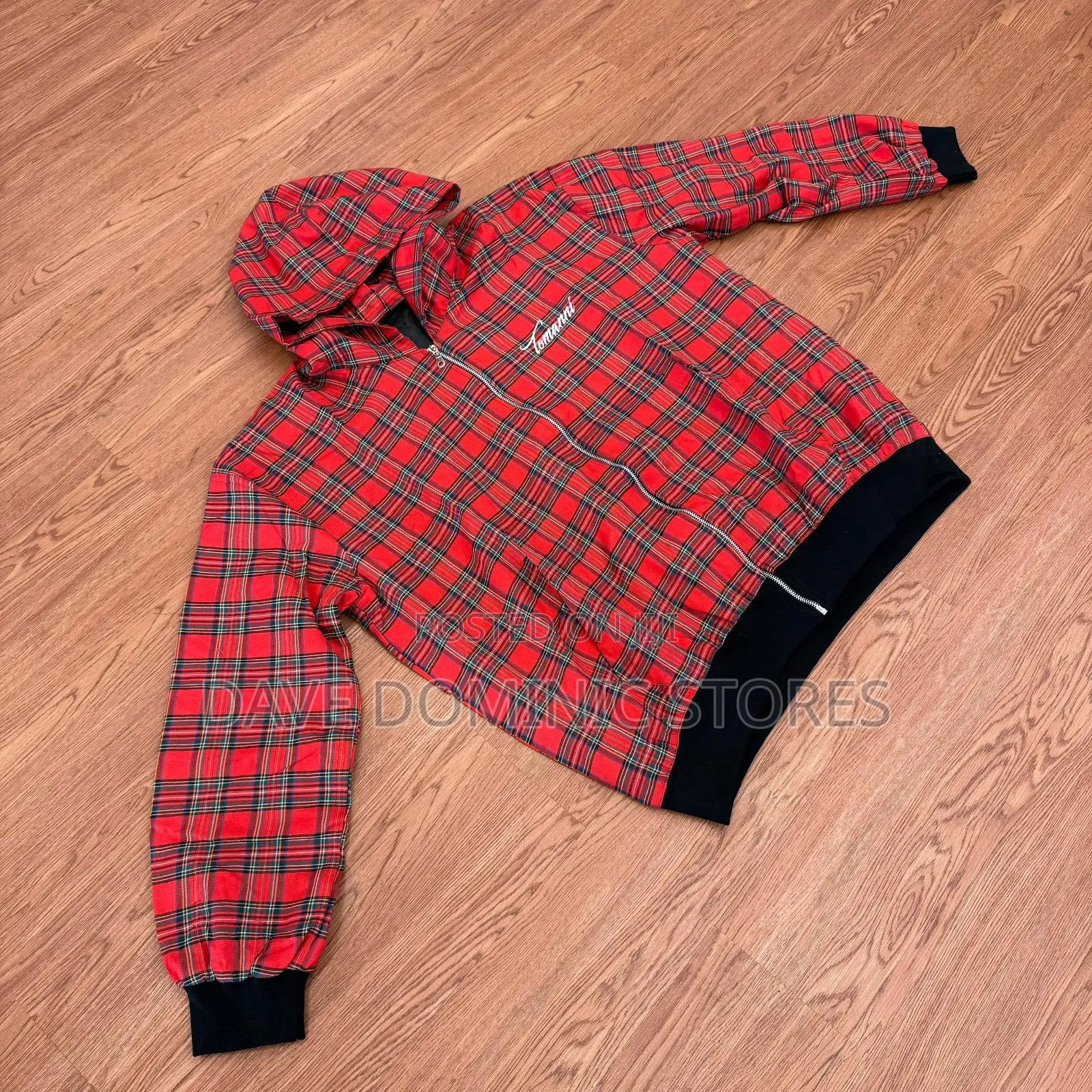 Tomanni Exclusive Checkers and Custom Hoodies