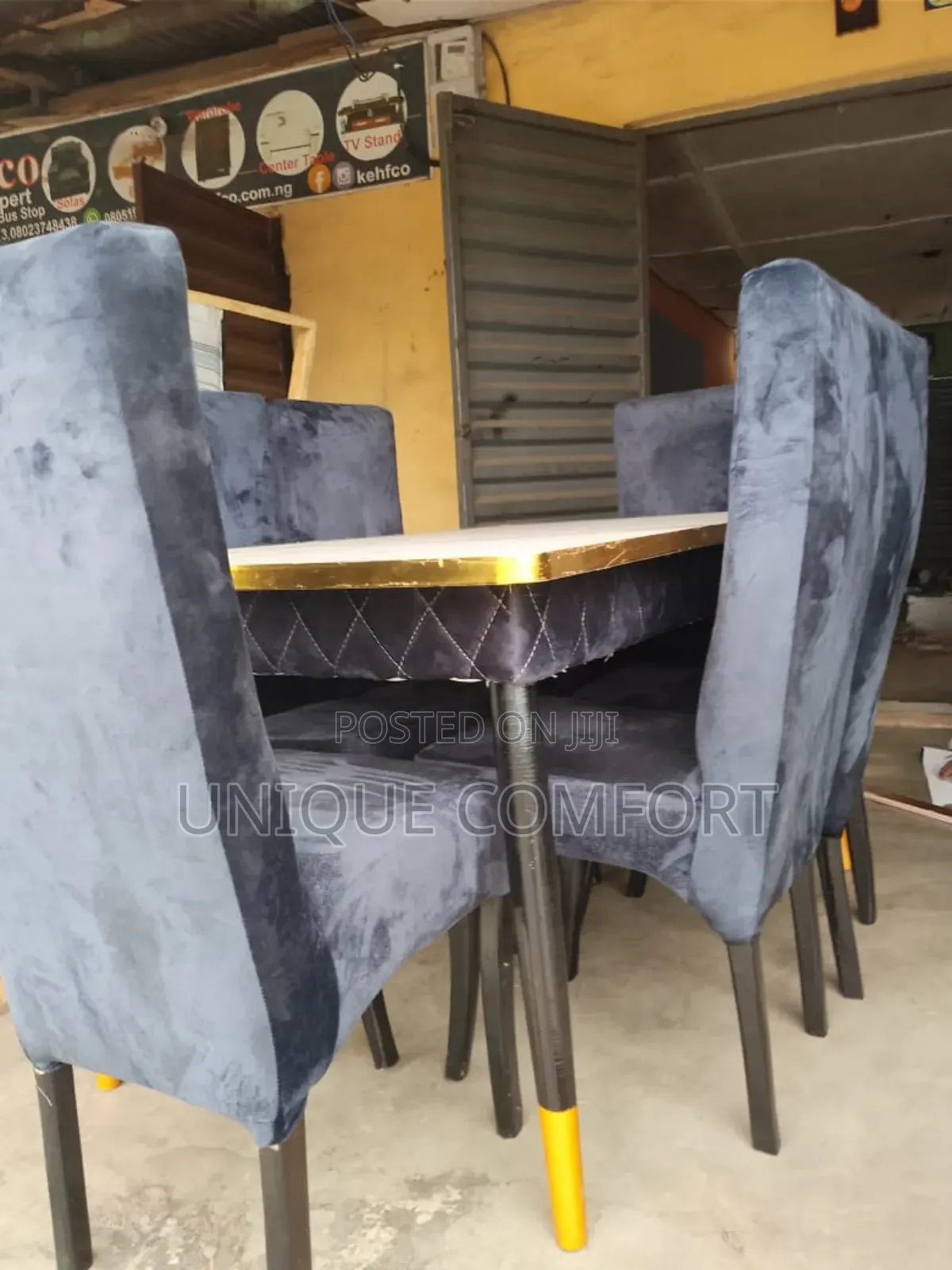 Brand New Top Quality 6 Seaters Faux Marble Dinning Set
