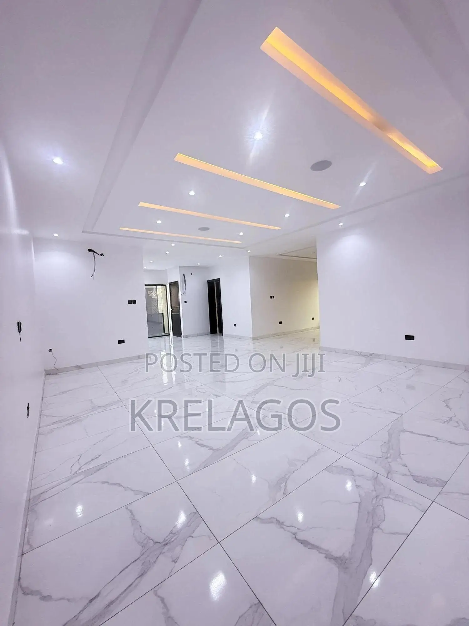 3bdrm Duplex in Lekki for sale