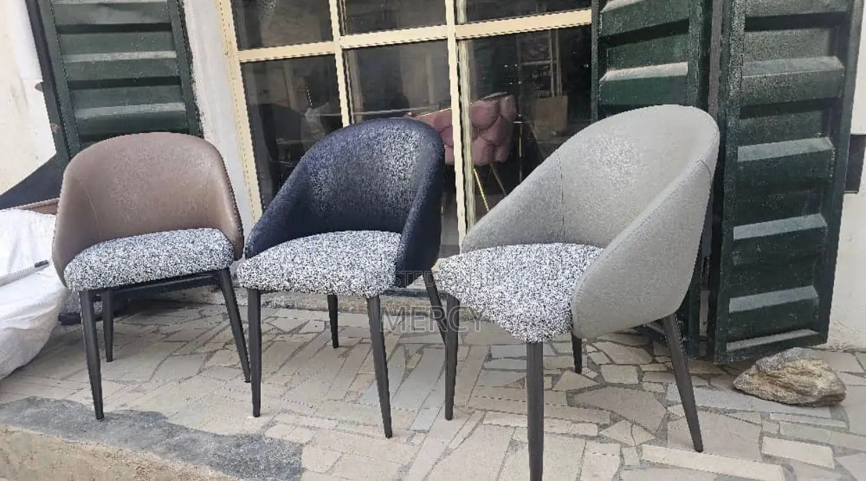 Luxury Dining Chair Made of Leather and Fabric