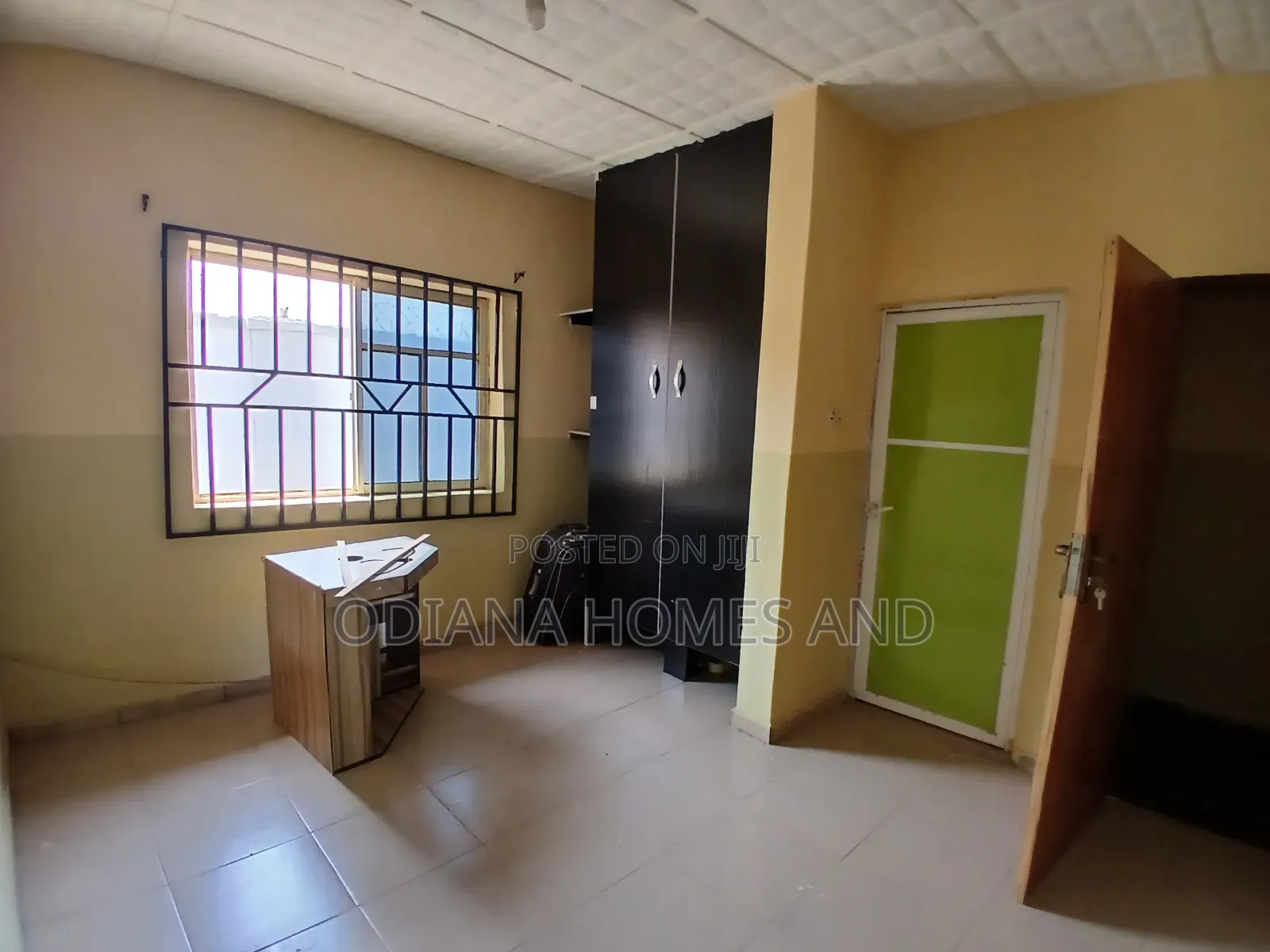 4bdrm Bungalow in Idi Osan, Olodo, Ibadan for sale