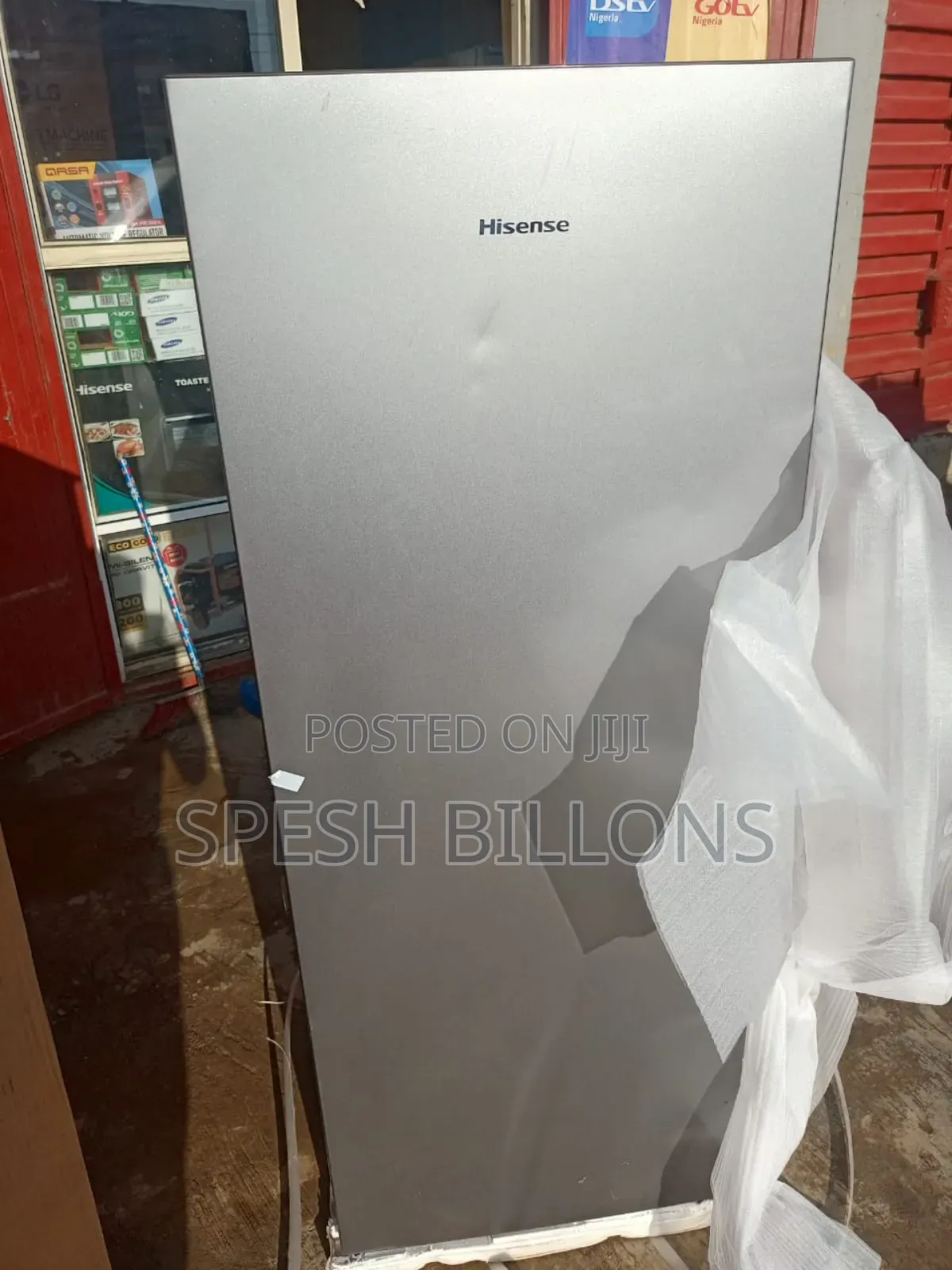 Hisense 190l Standing Freezer, Energy Saving Block Retention Capacity
