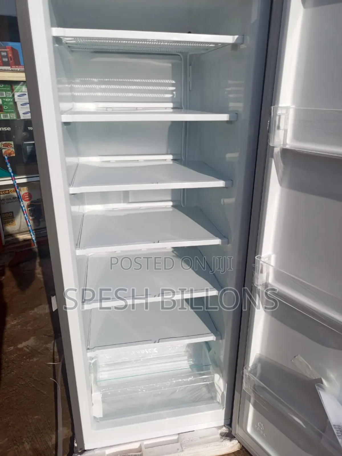 Hisense 190l Standing Freezer, Energy Saving Block Retention Capacity