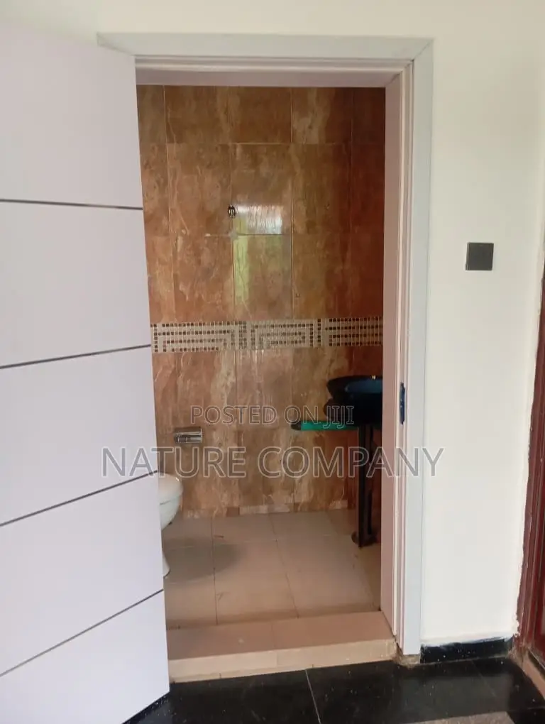 4bdrm Block of Flats in Magodo Isheri for rent