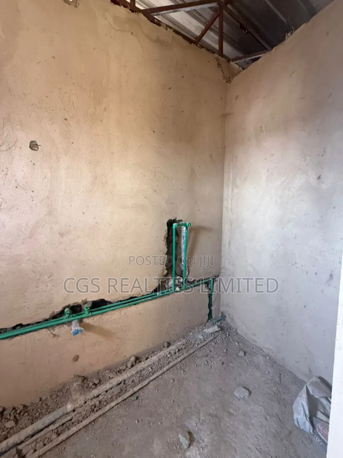1bdrm Block of Flats in Brains And Hammers, Life Camp for sale