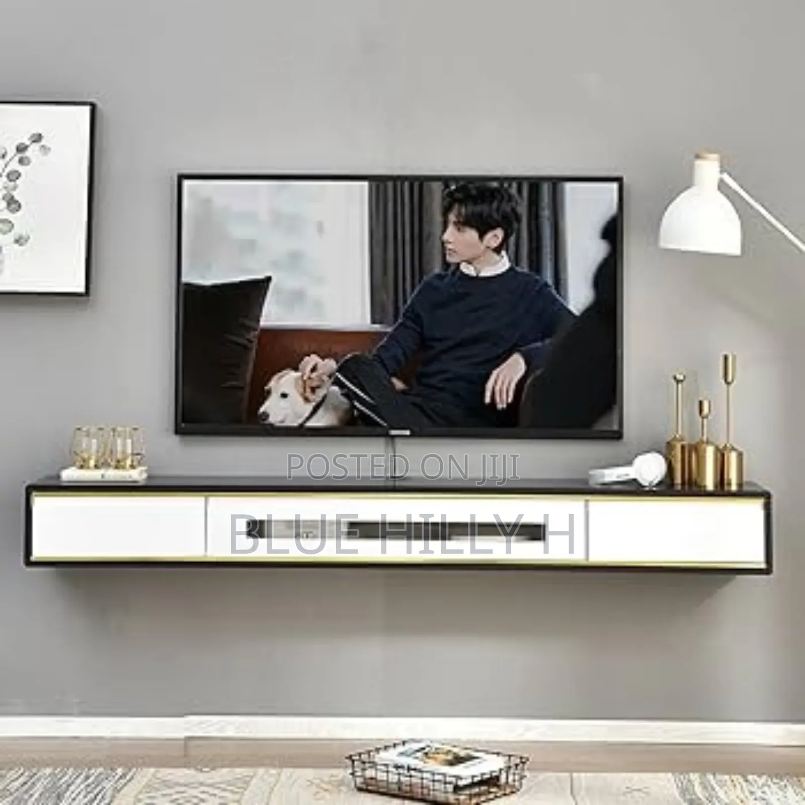 Tv Consoles / Cabinets