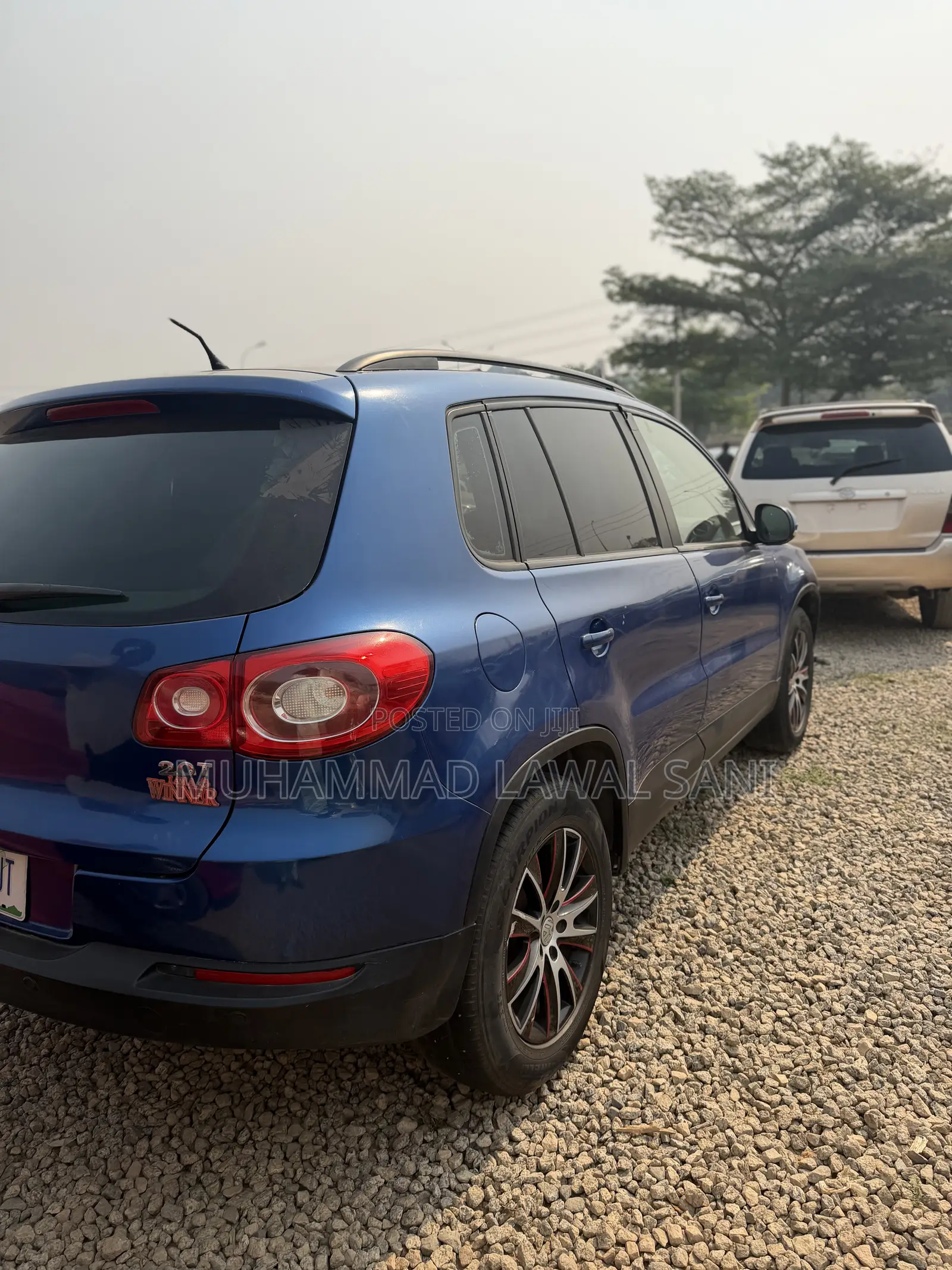 Volkswagen Tiguan 2011 Blue