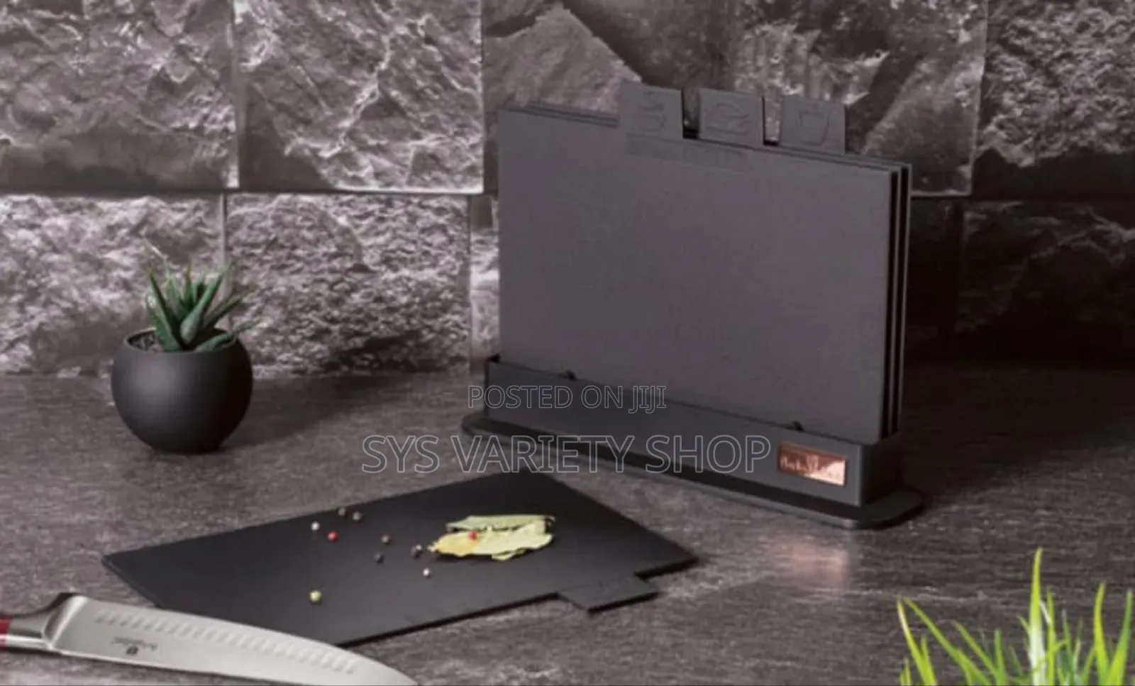 5 PCS of Cutting Board Set With Stand( Berlingerhaus)
