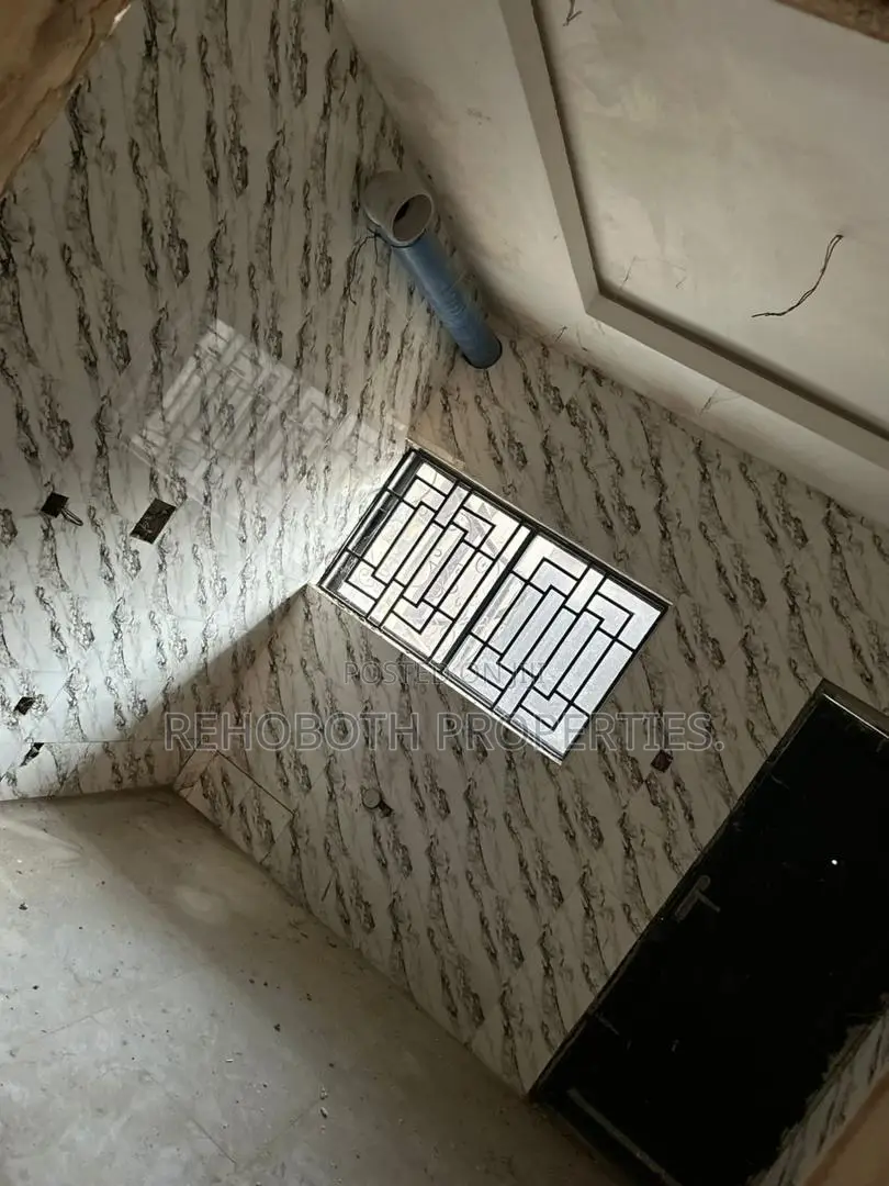 3bdrm Apartment in Harmony Estate, Akala Express for rent