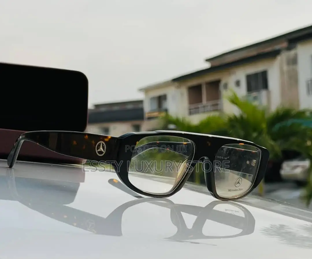 High Quality Luxury Mercedes-Benz Glasses
